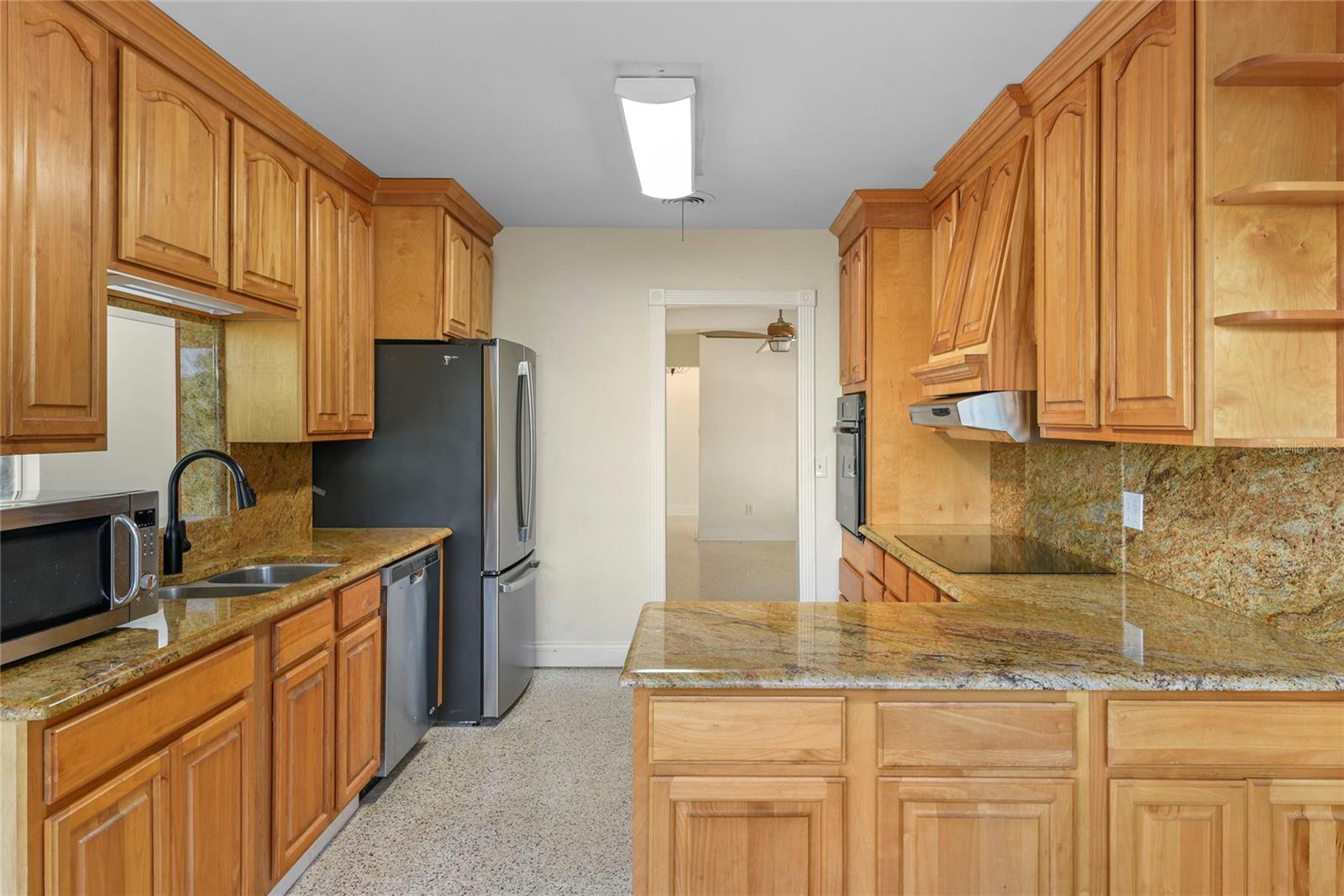 Image 8 of 37 For 820 Mojave Trail