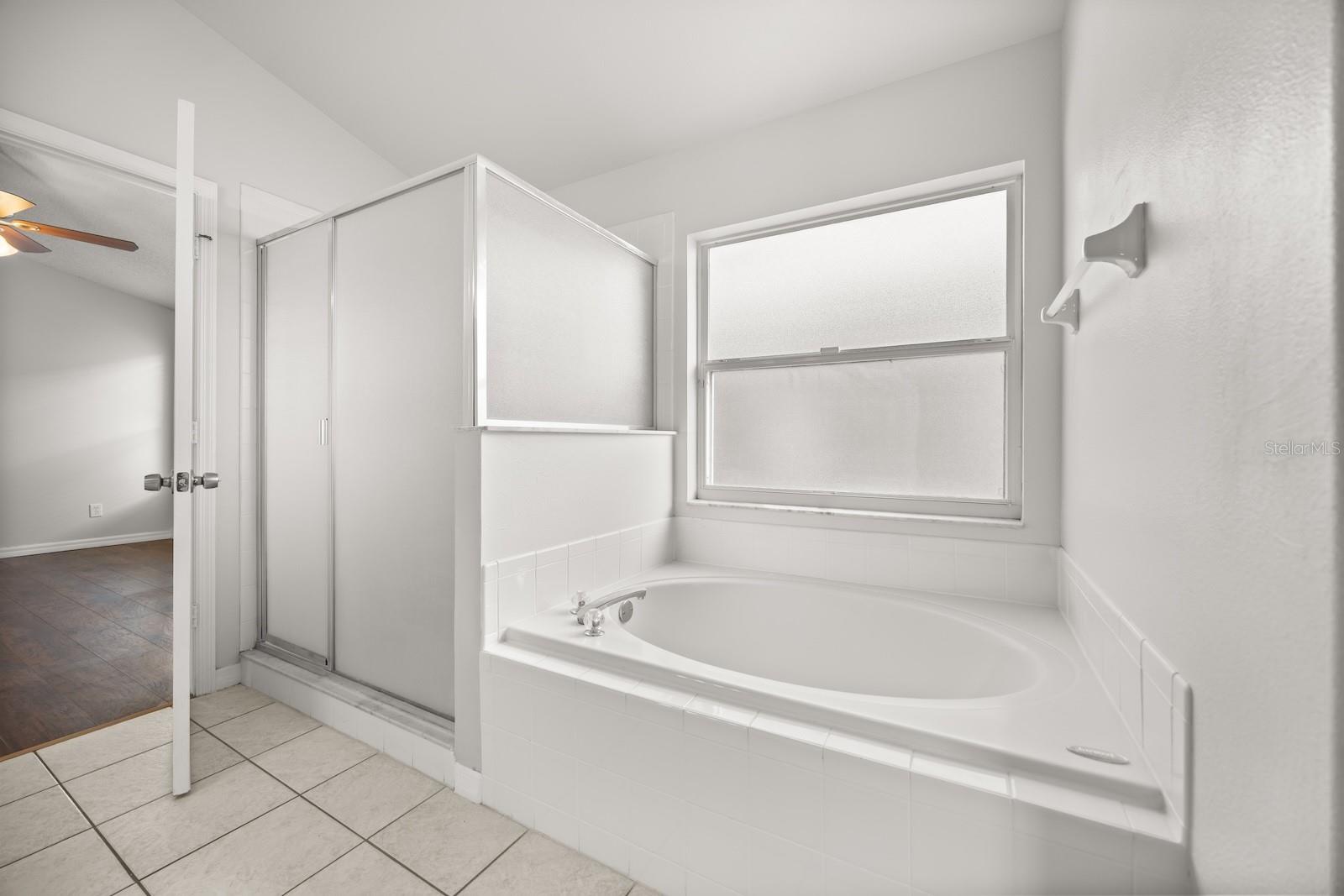 Image 26 of 33 For 2701 Autumn Creek Circle