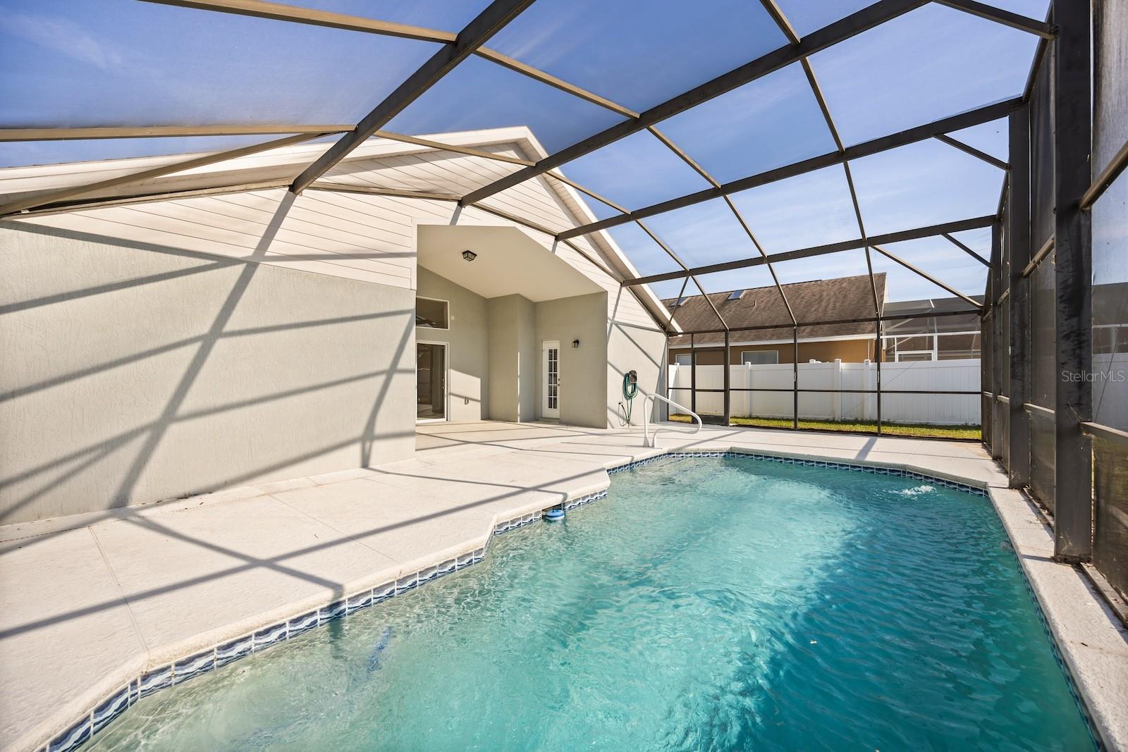 Image 28 of 33 For 2701 Autumn Creek Circle