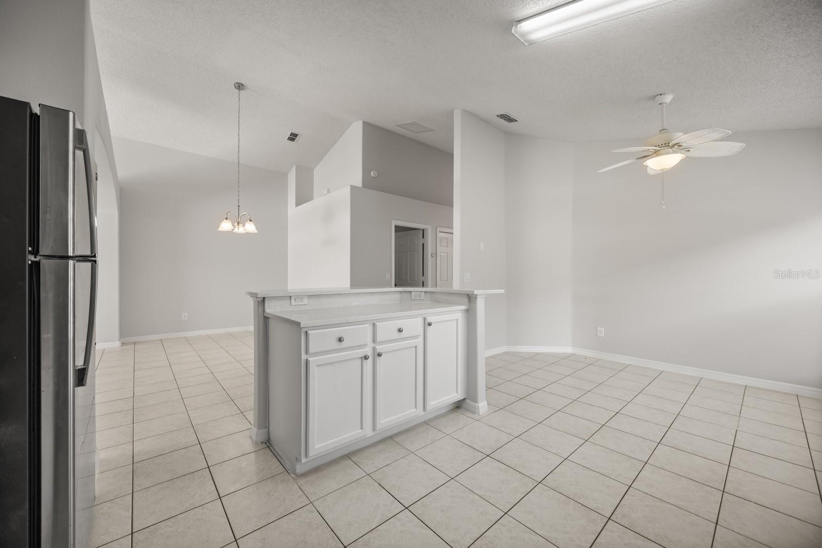 Image 8 of 33 For 2701 Autumn Creek Circle