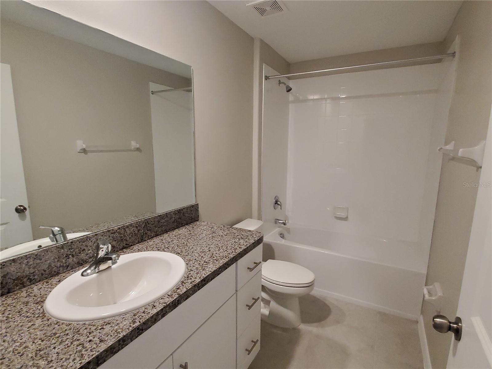 Image 21 of 26 For 10353 Scarlet Skimmer Drive