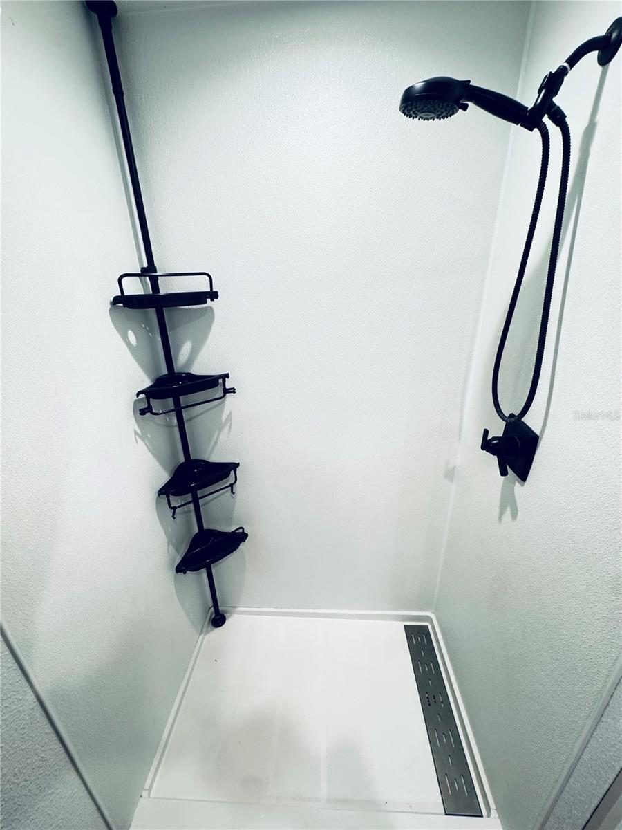 Image 15 of 26 For 2022 Edgewood Road