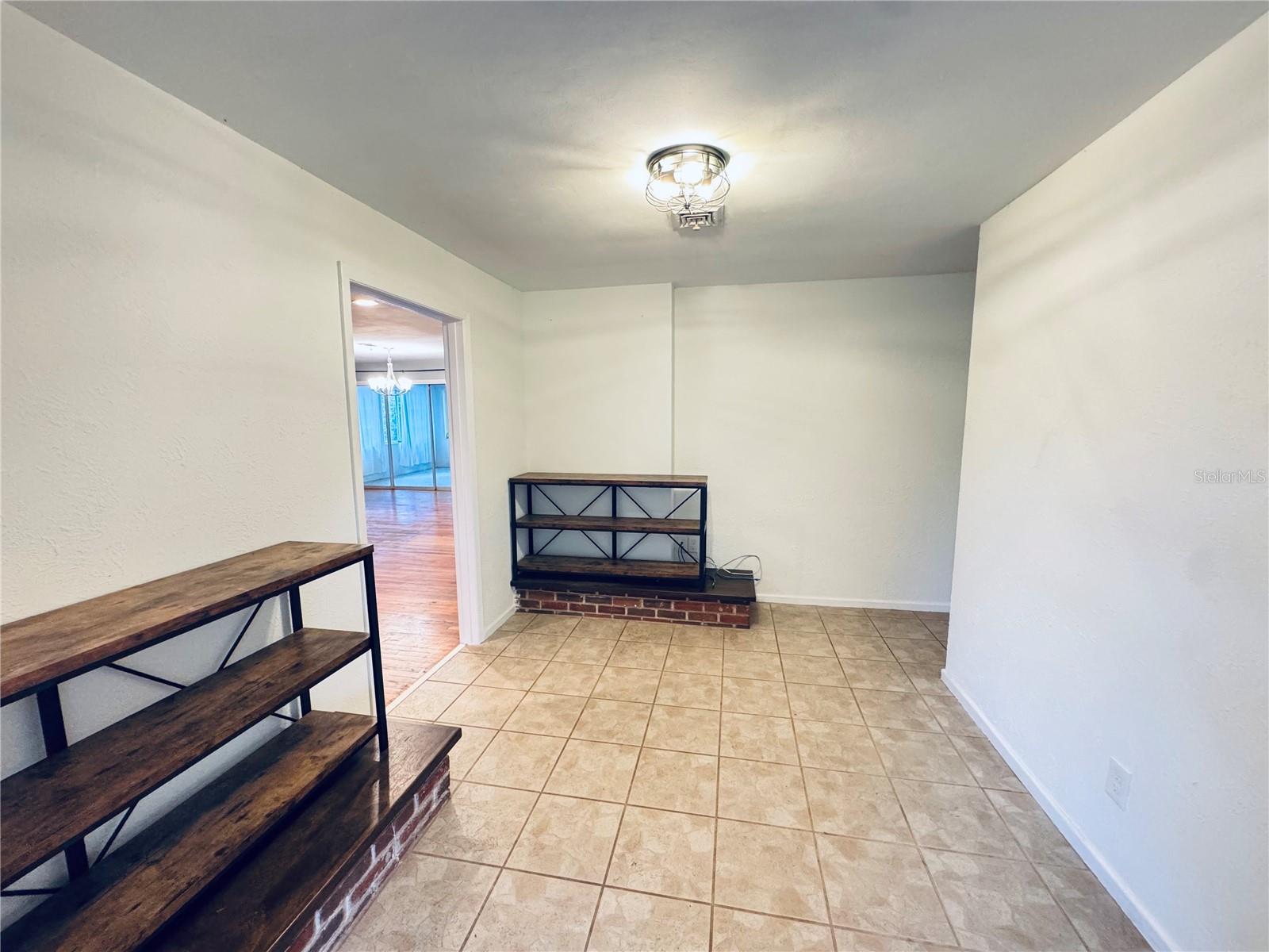 Image 3 of 26 For 2022 Edgewood Road