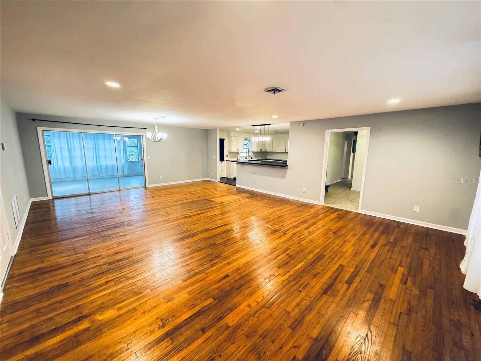 Image 7 of 26 For 2022 Edgewood Road