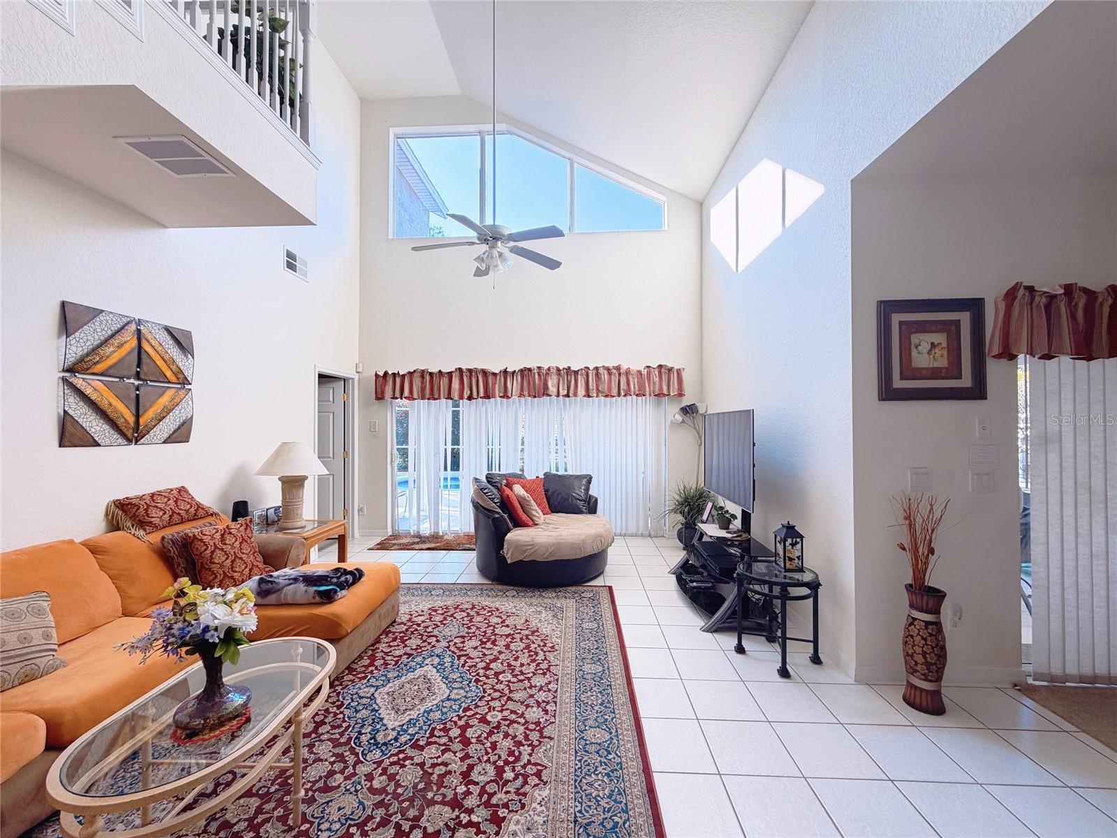 Image 14 of 77 For 329 Windsor Place