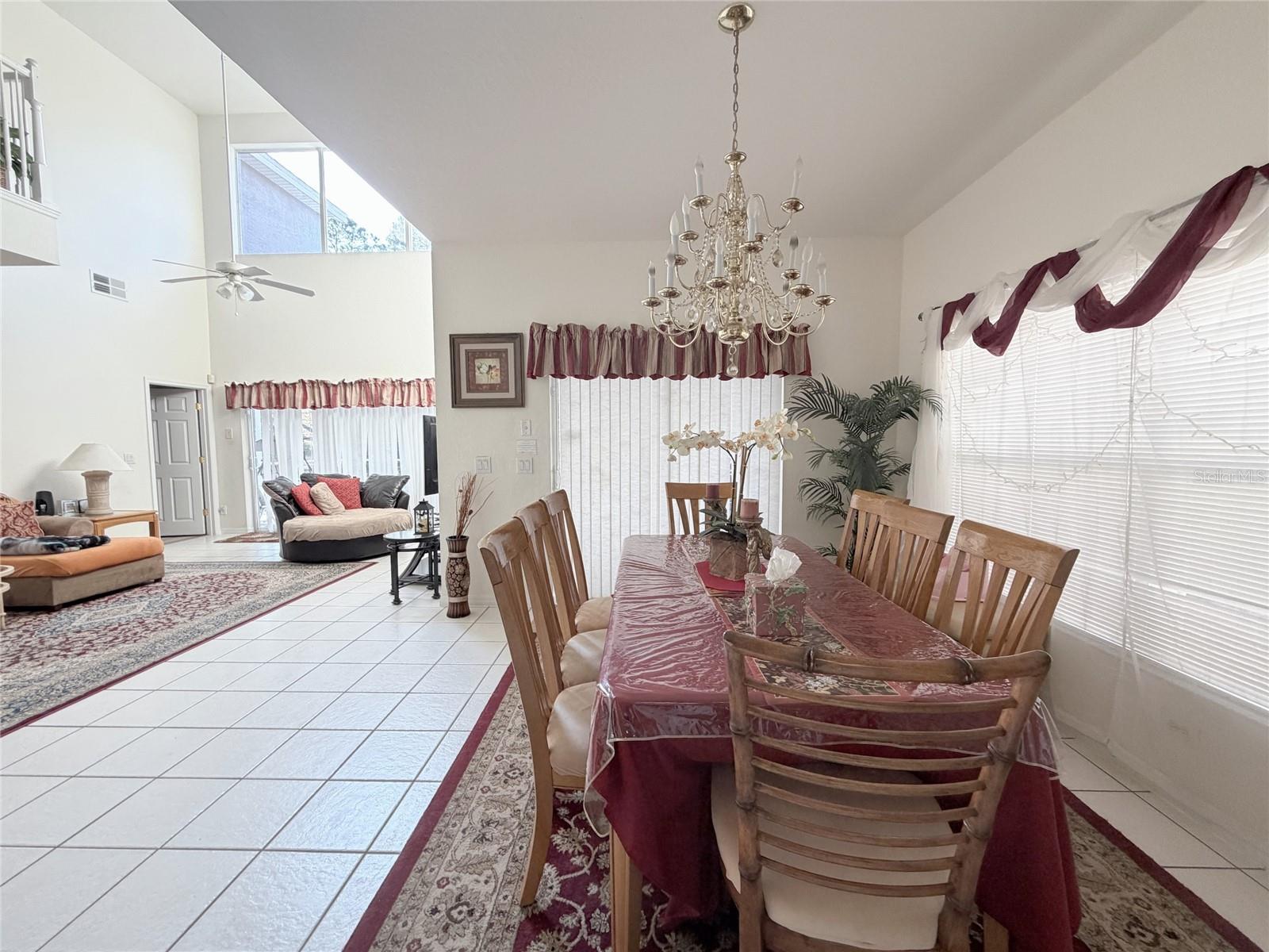 Image 21 of 77 For 329 Windsor Place