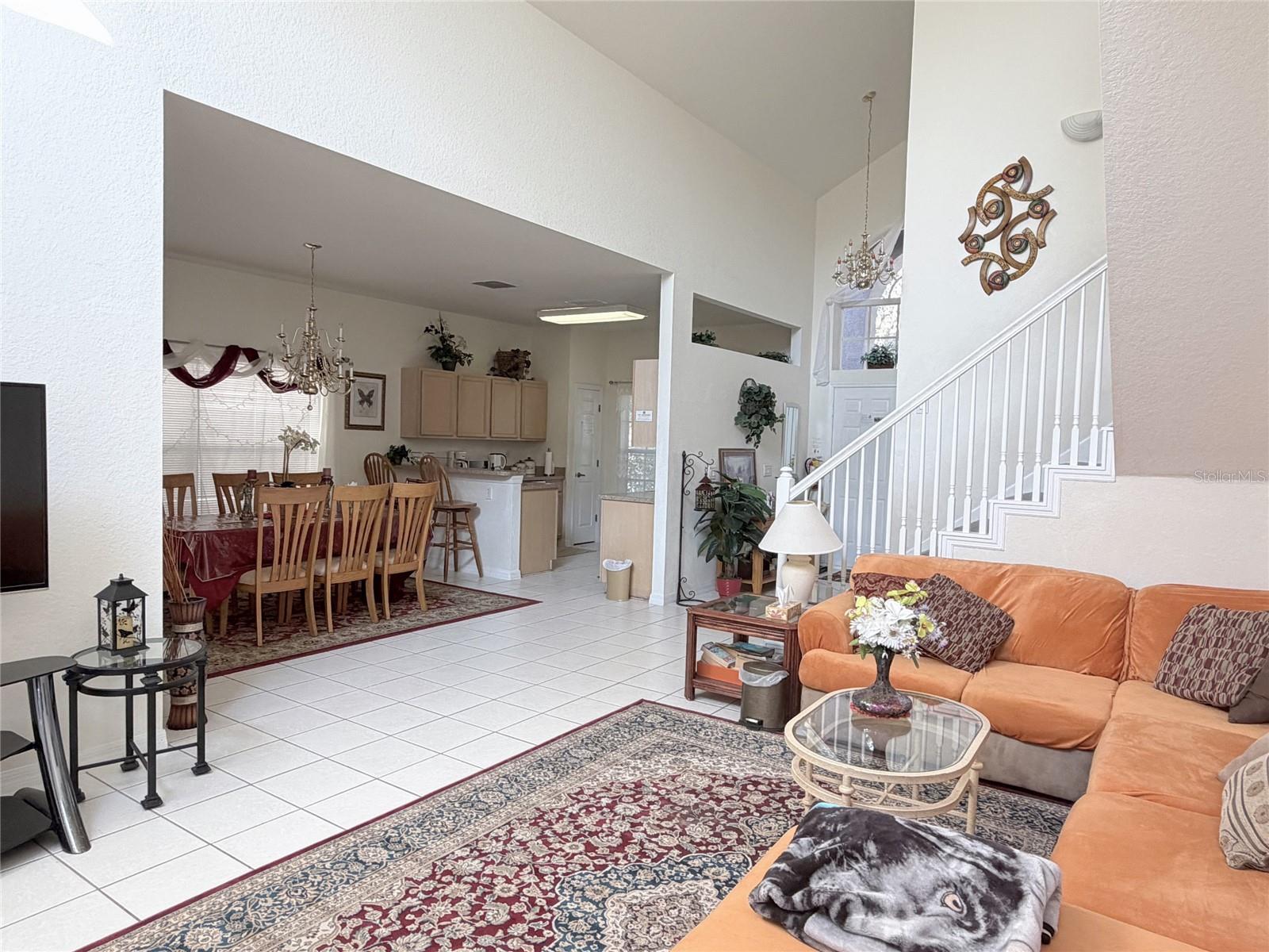 Image 27 of 77 For 329 Windsor Place