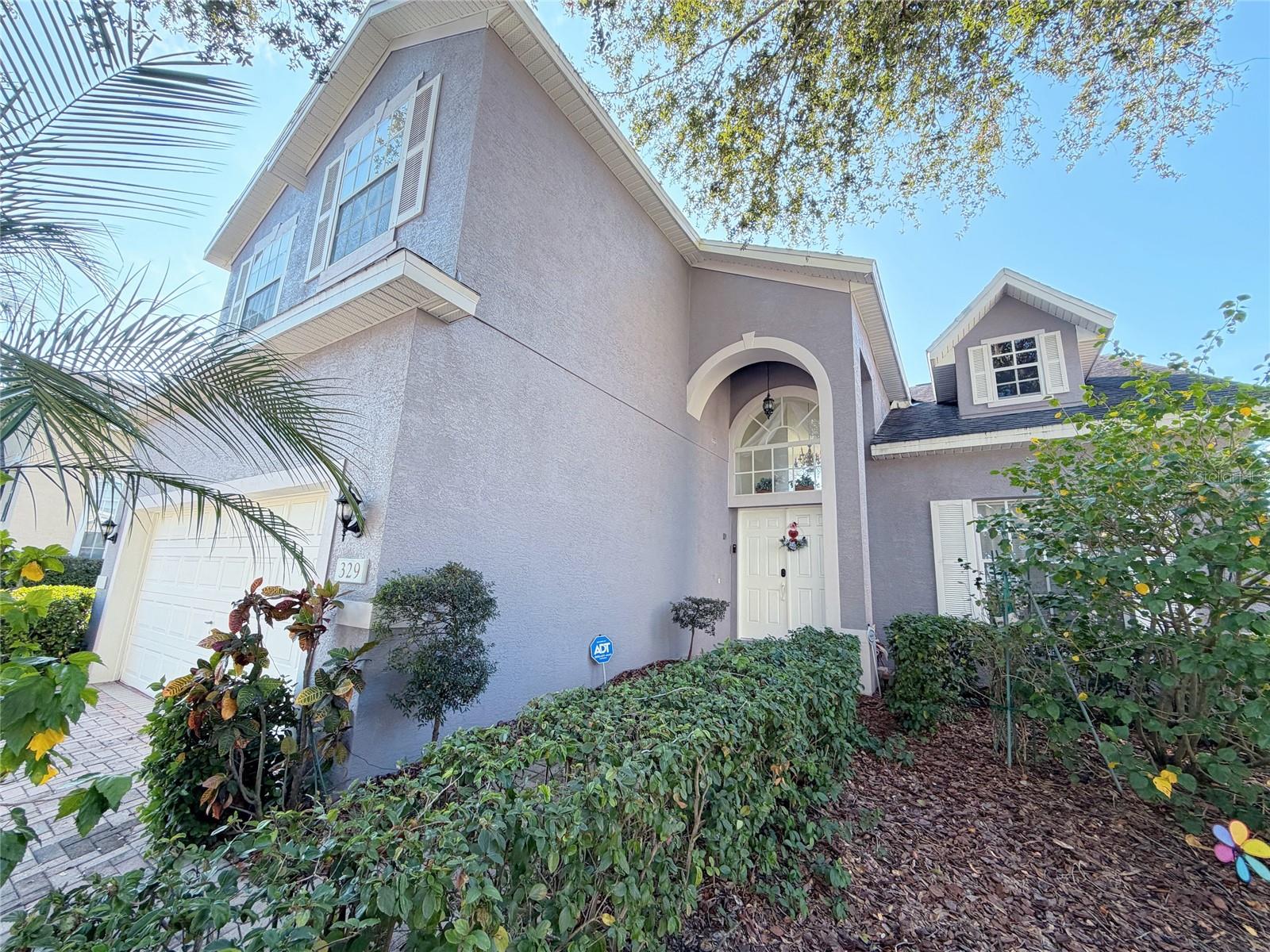 Image 6 of 77 For 329 Windsor Place