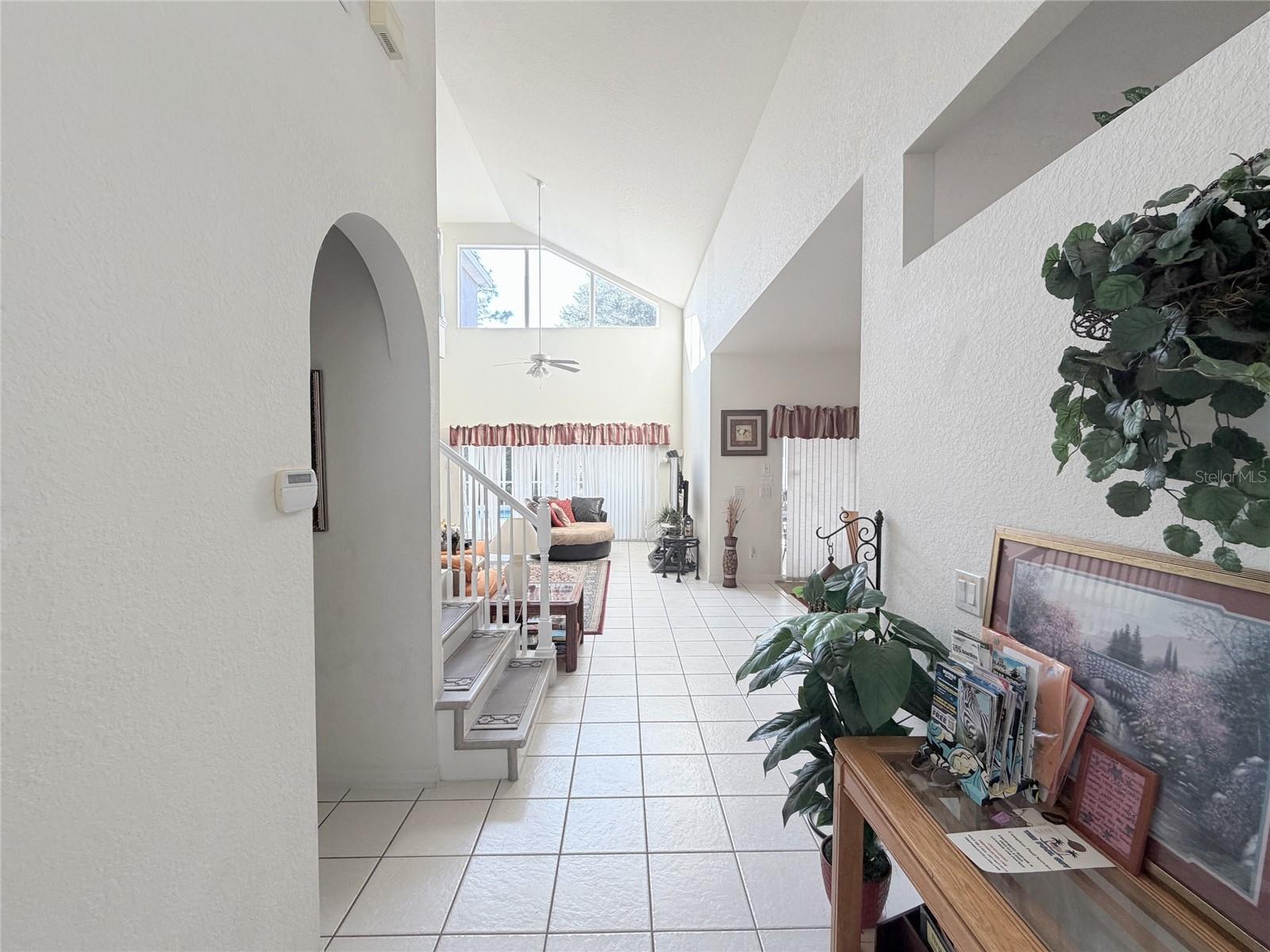 Image 8 of 77 For 329 Windsor Place