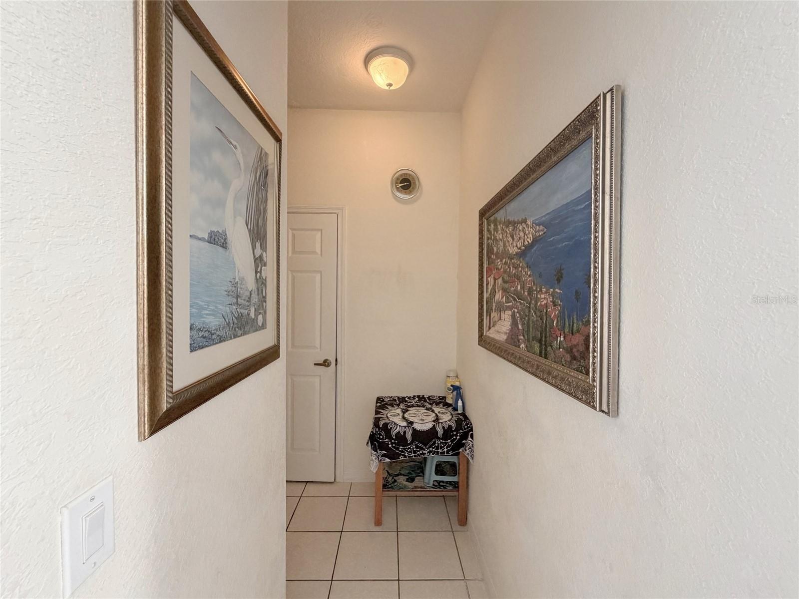 Image 9 of 77 For 329 Windsor Place