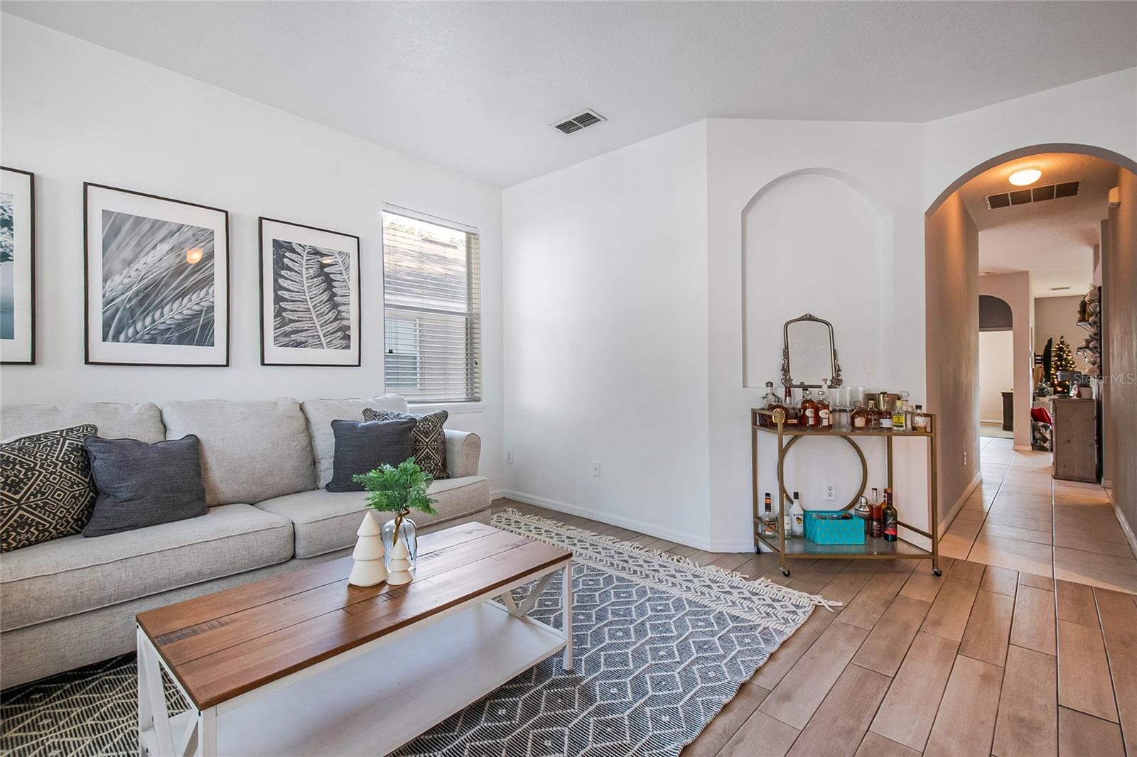 Image 10 of 40 For 918 Magnolia Blossom Court