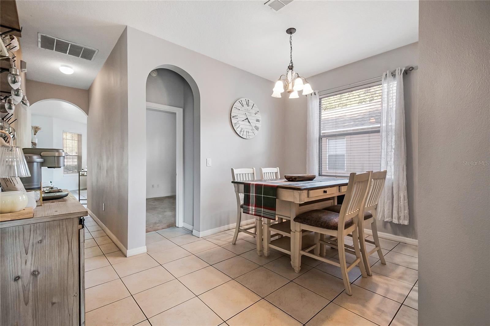 Image 11 of 40 For 918 Magnolia Blossom Court