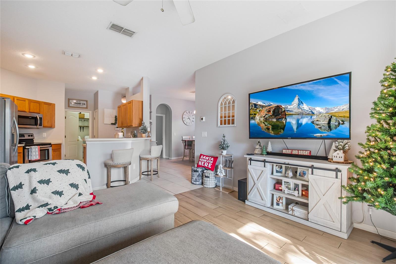 Image 19 of 40 For 918 Magnolia Blossom Court