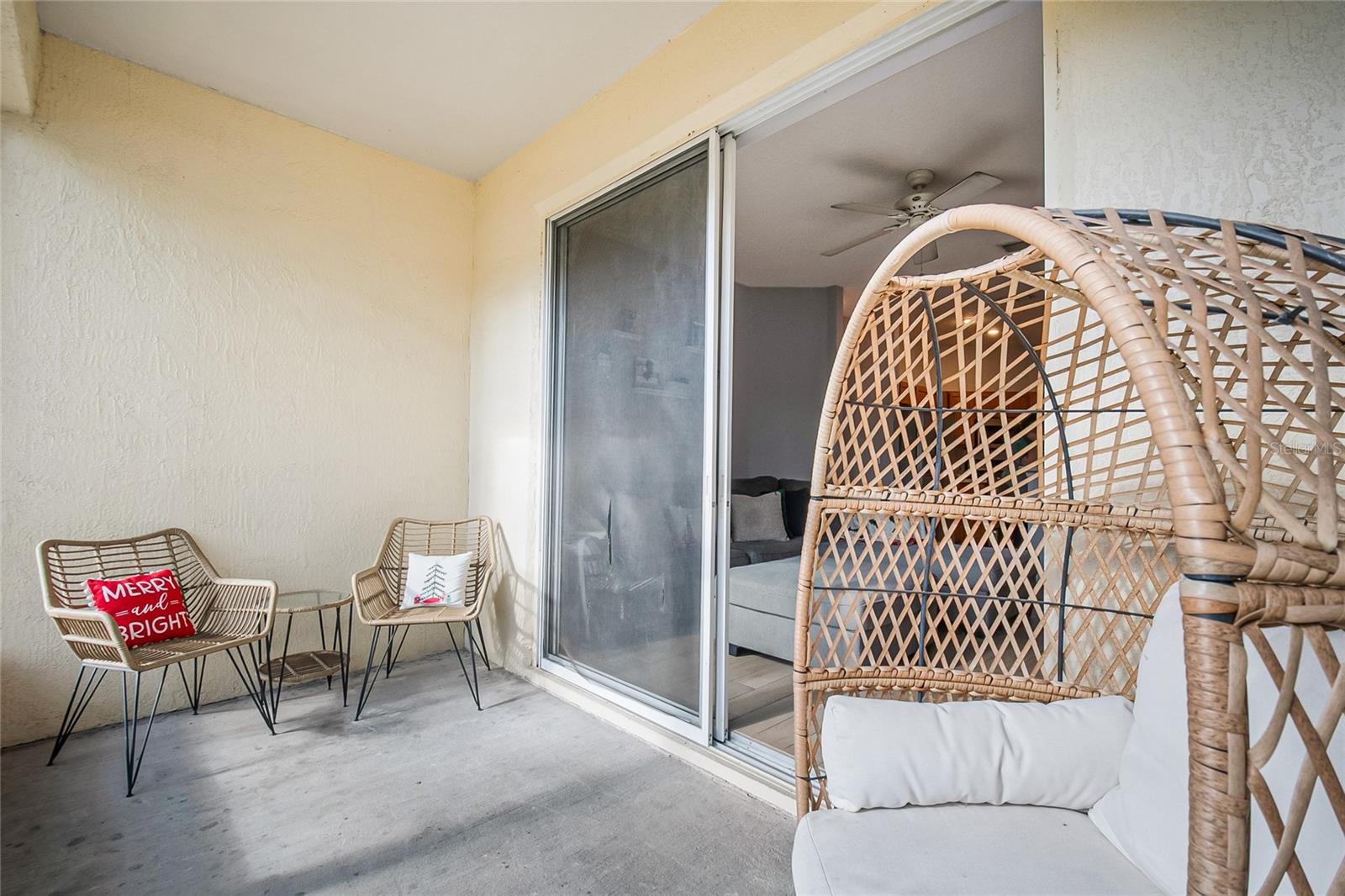 Image 22 of 40 For 918 Magnolia Blossom Court