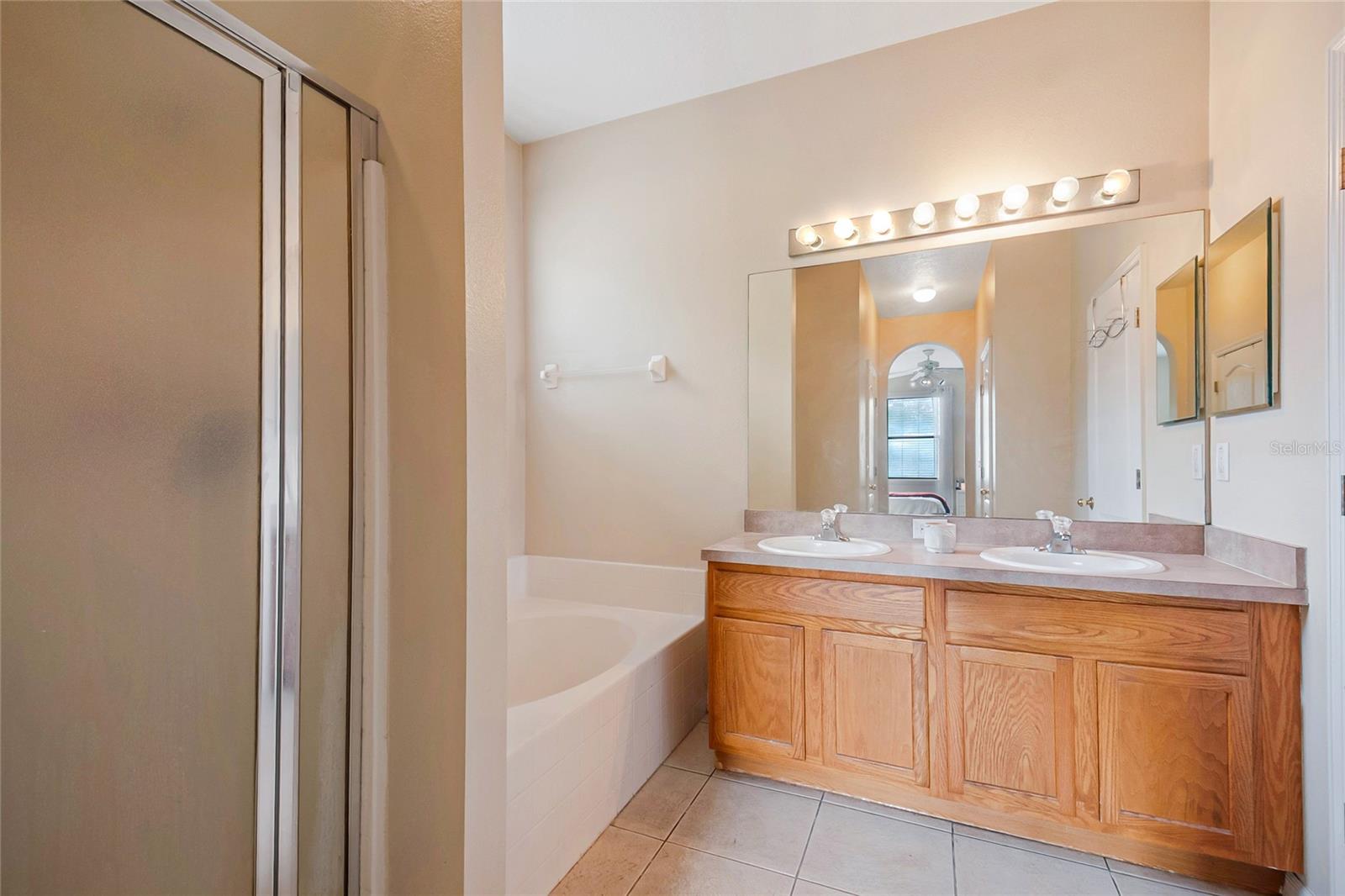 Image 27 of 40 For 918 Magnolia Blossom Court