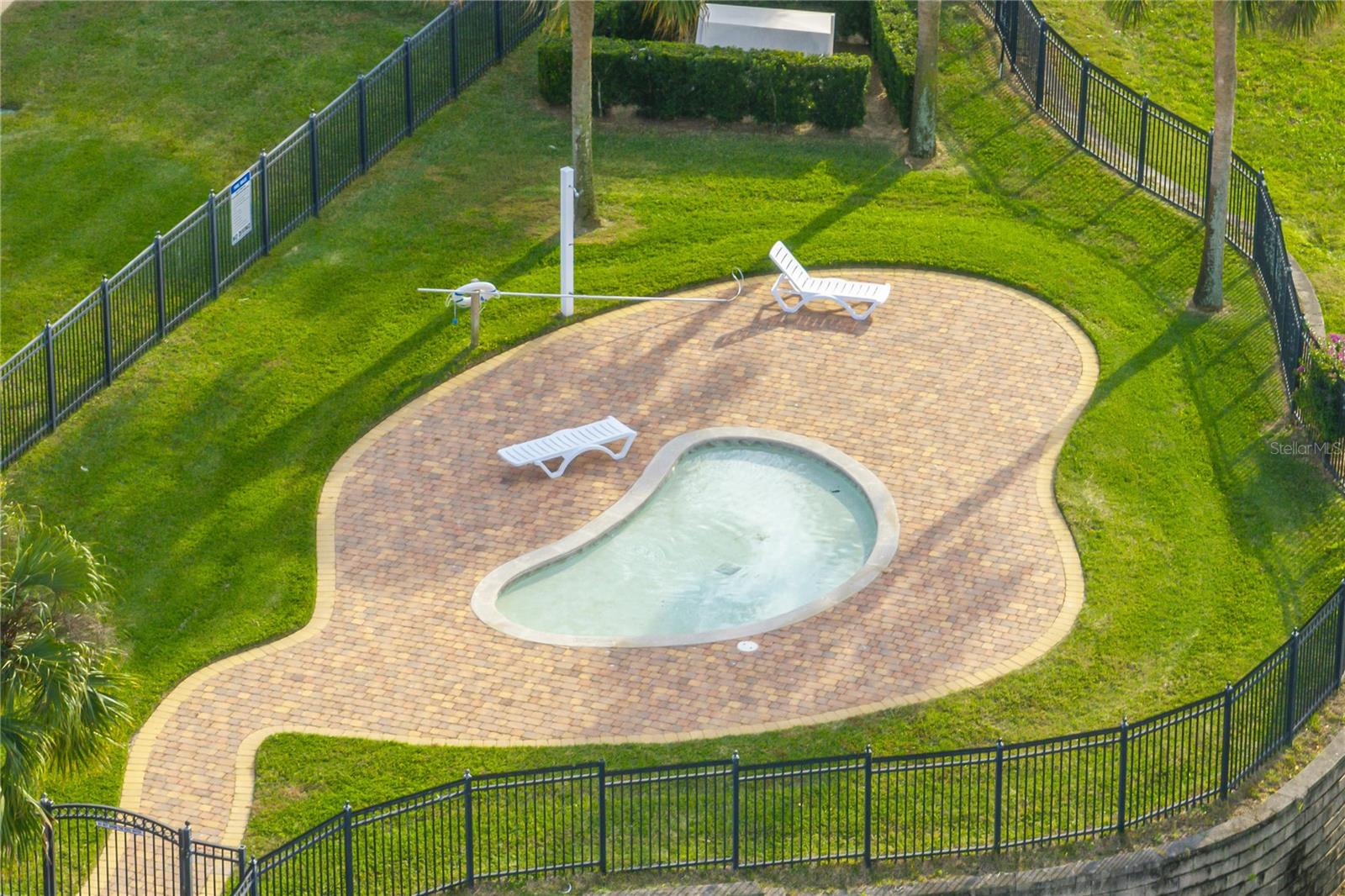 Image 34 of 40 For 918 Magnolia Blossom Court