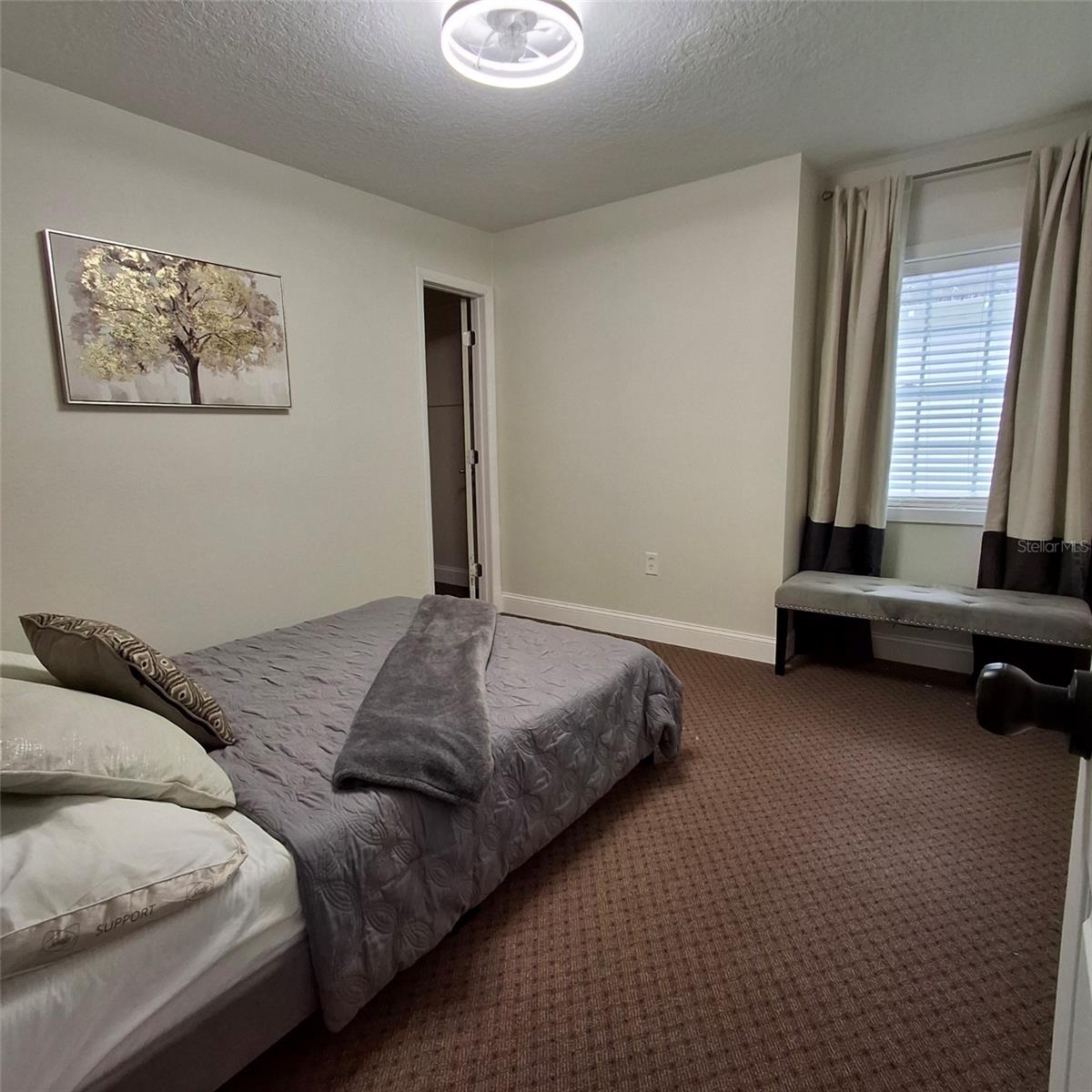 Image 6 of 10 For 117 Clyde Avenue