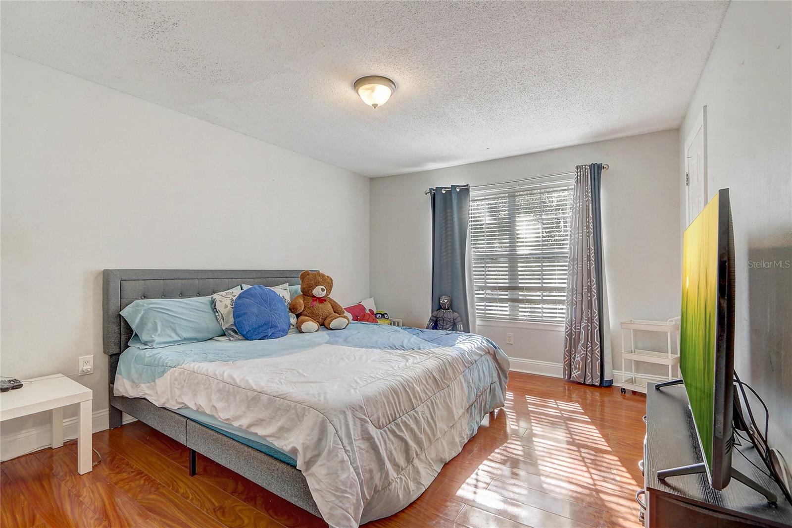 Image 11 of 25 For 1229 Bermuda Lakes Lane 202