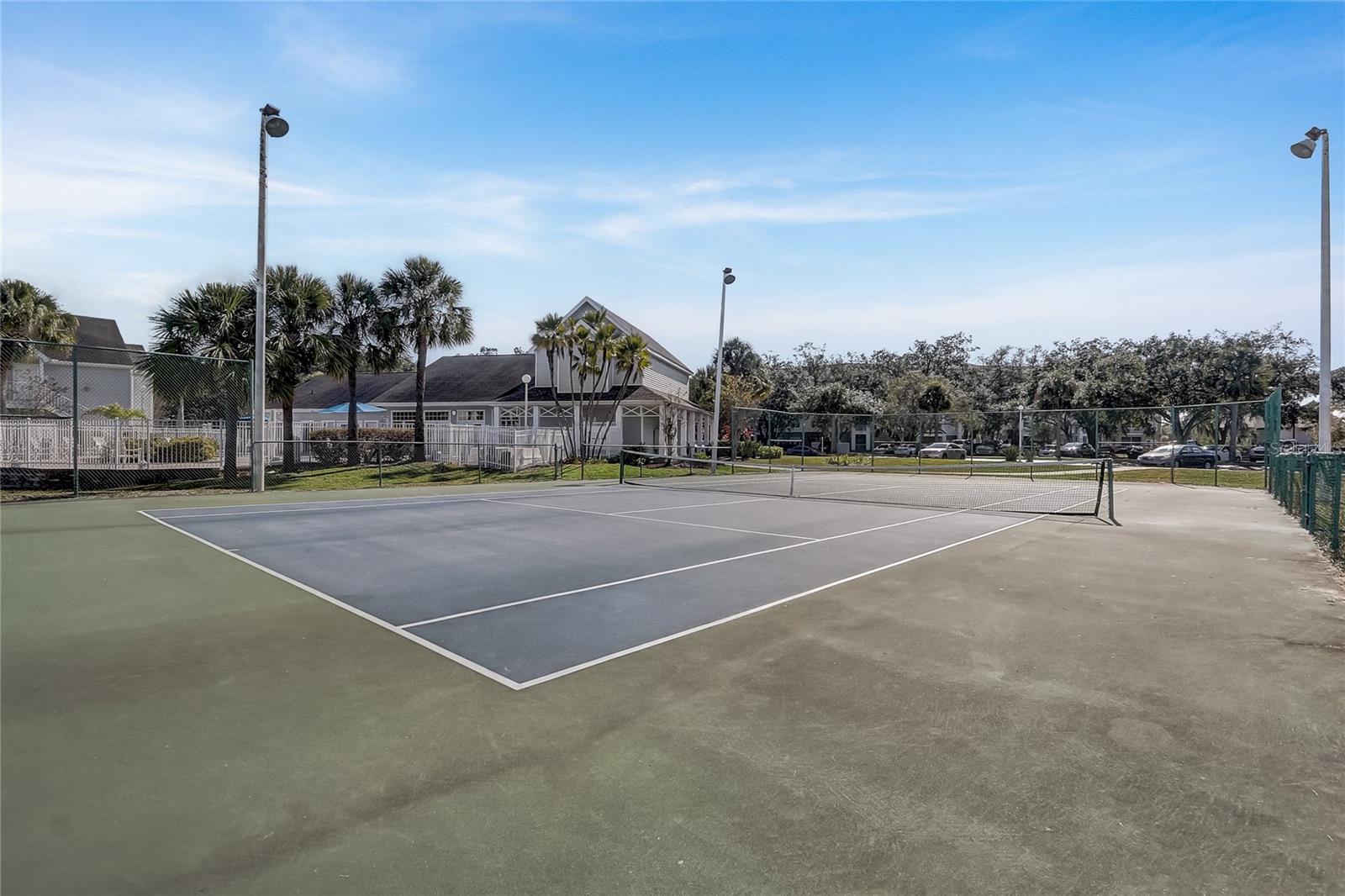 Image 23 of 25 For 1229 Bermuda Lakes Lane 202