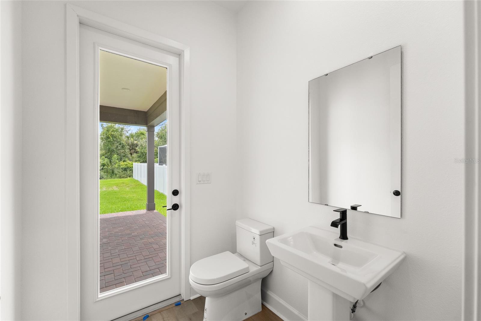 Image 11 of 30 For 7493 Estuary Lake Loop