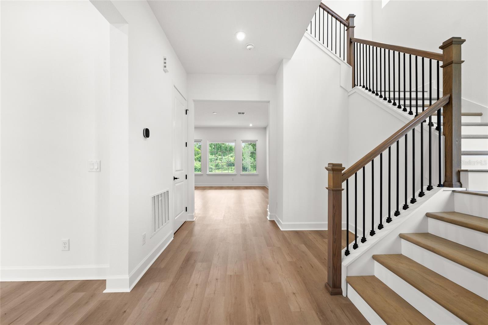 Image 2 of 30 For 7493 Estuary Lake Loop