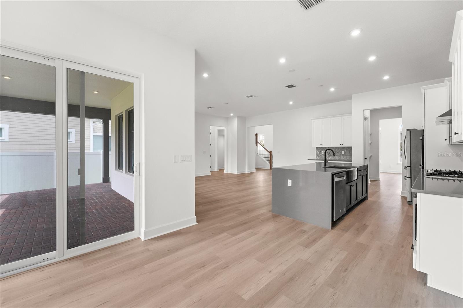 Image 9 of 30 For 7493 Estuary Lake Loop