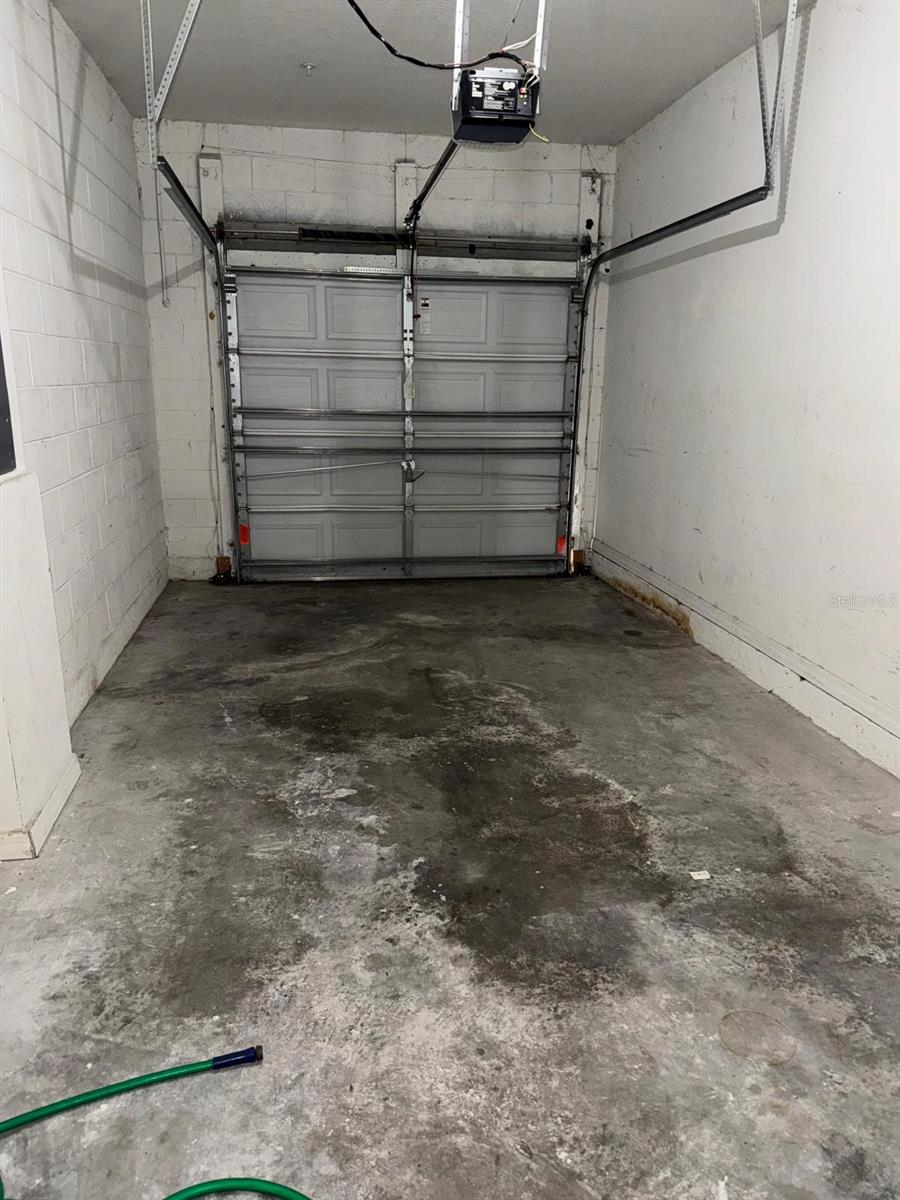 Image 5 of 21 For 6404 Goldenrod Road 2a