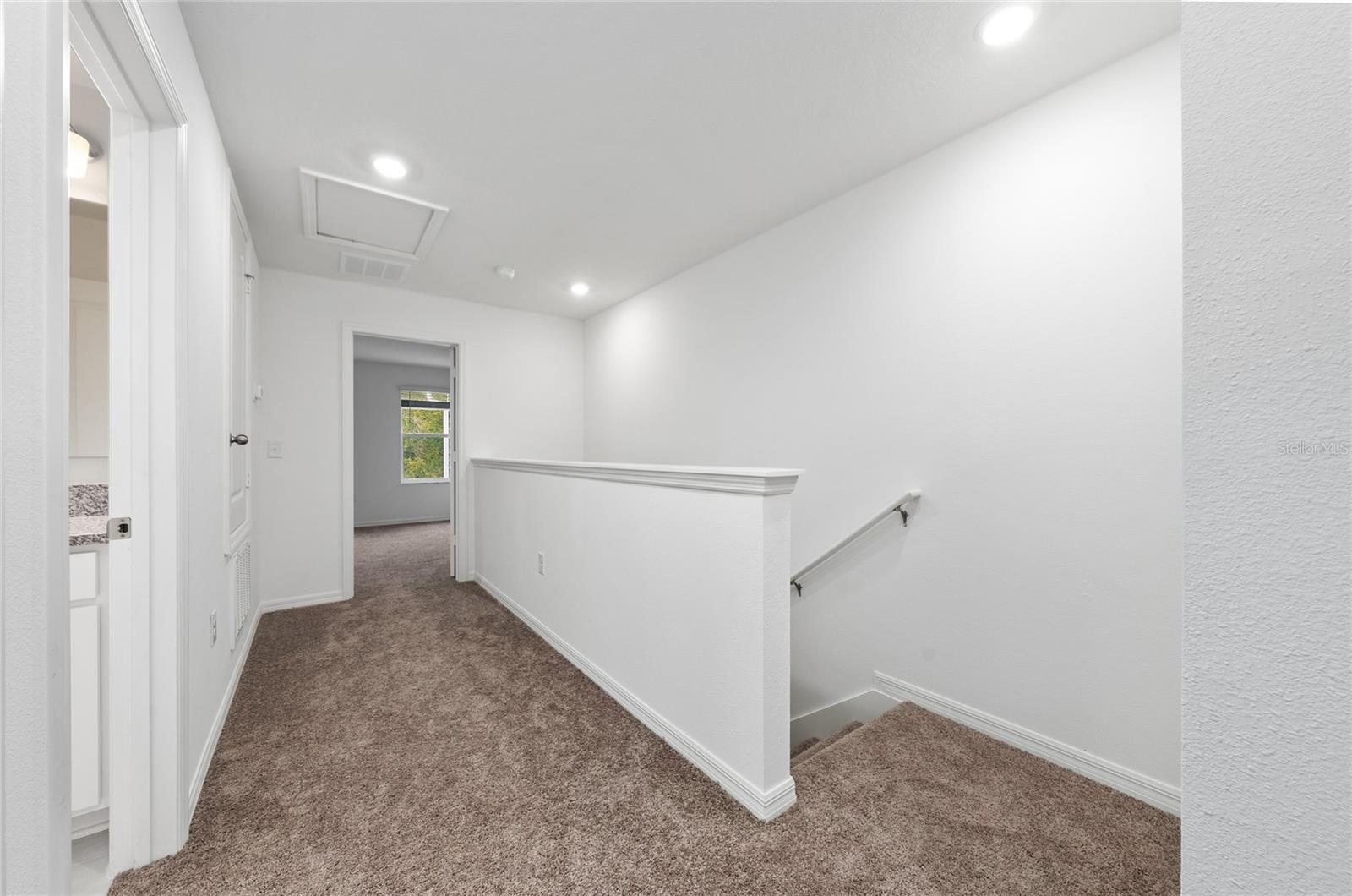 Image 21 of 29 For 2810 Raindrop Run Street