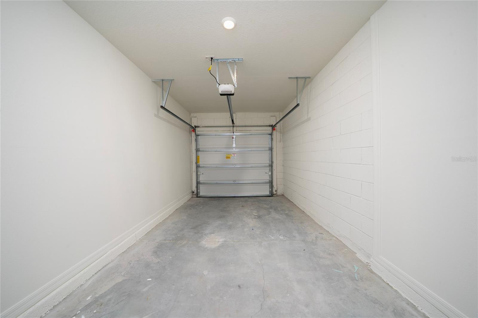 Image 27 of 29 For 2810 Raindrop Run Street