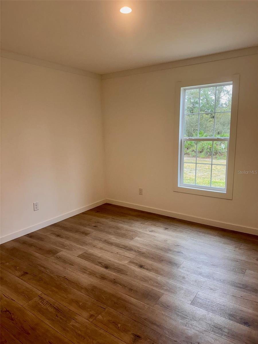 Image 32 of 50 For 5025 Apollo Avenue