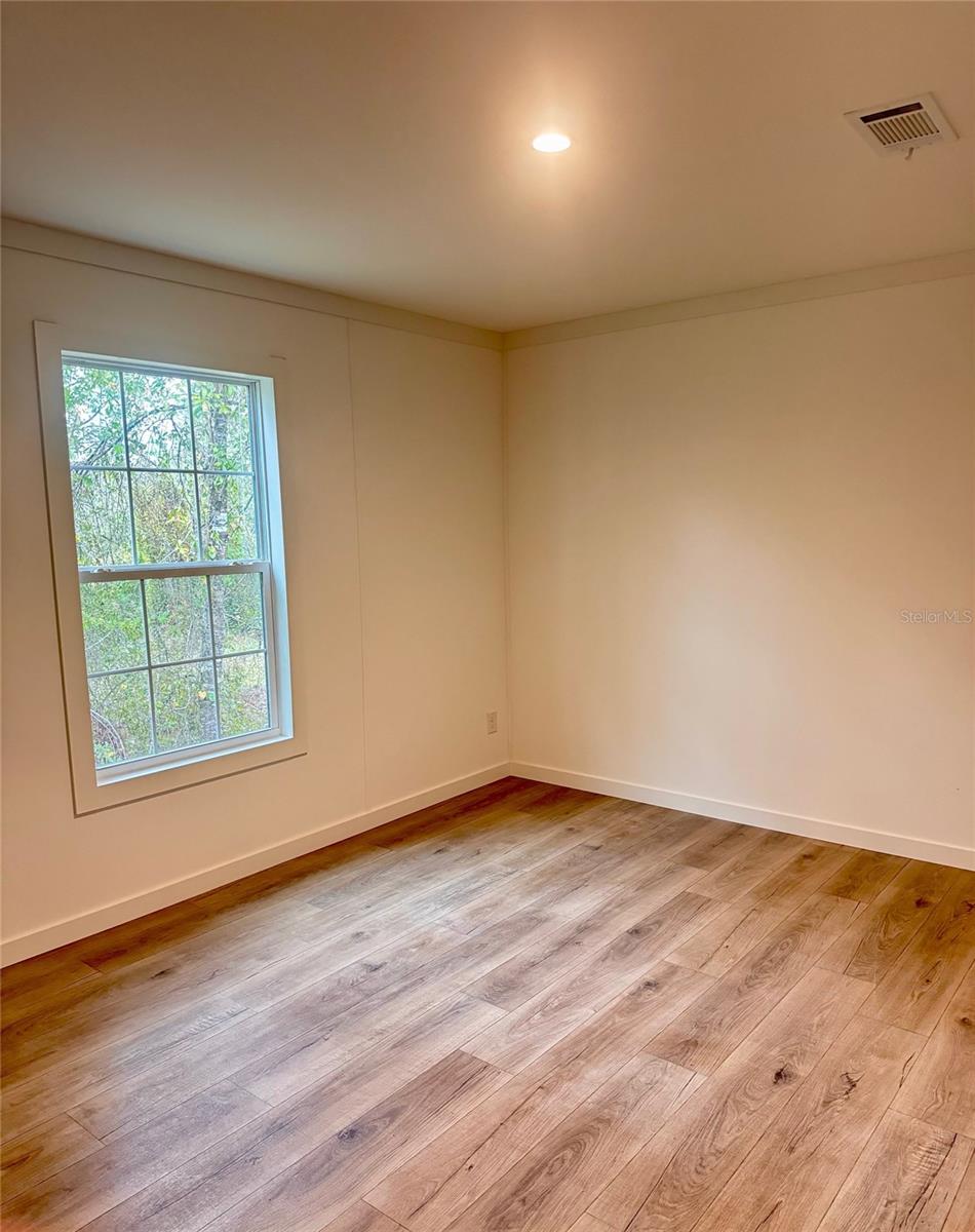 Image 33 of 50 For 5025 Apollo Avenue