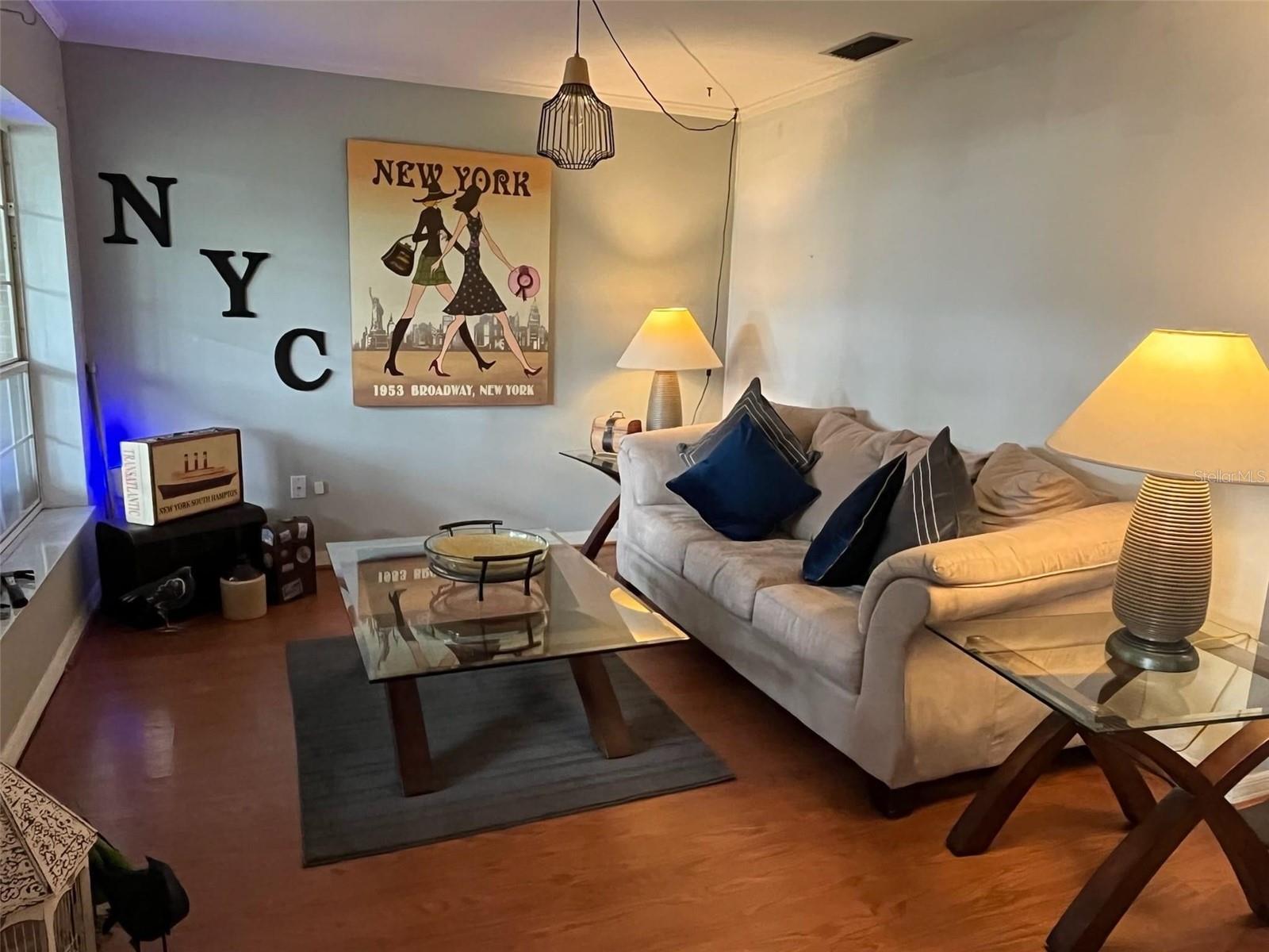 Image 2 of 15 For 1208 Lake Shore Boulevard