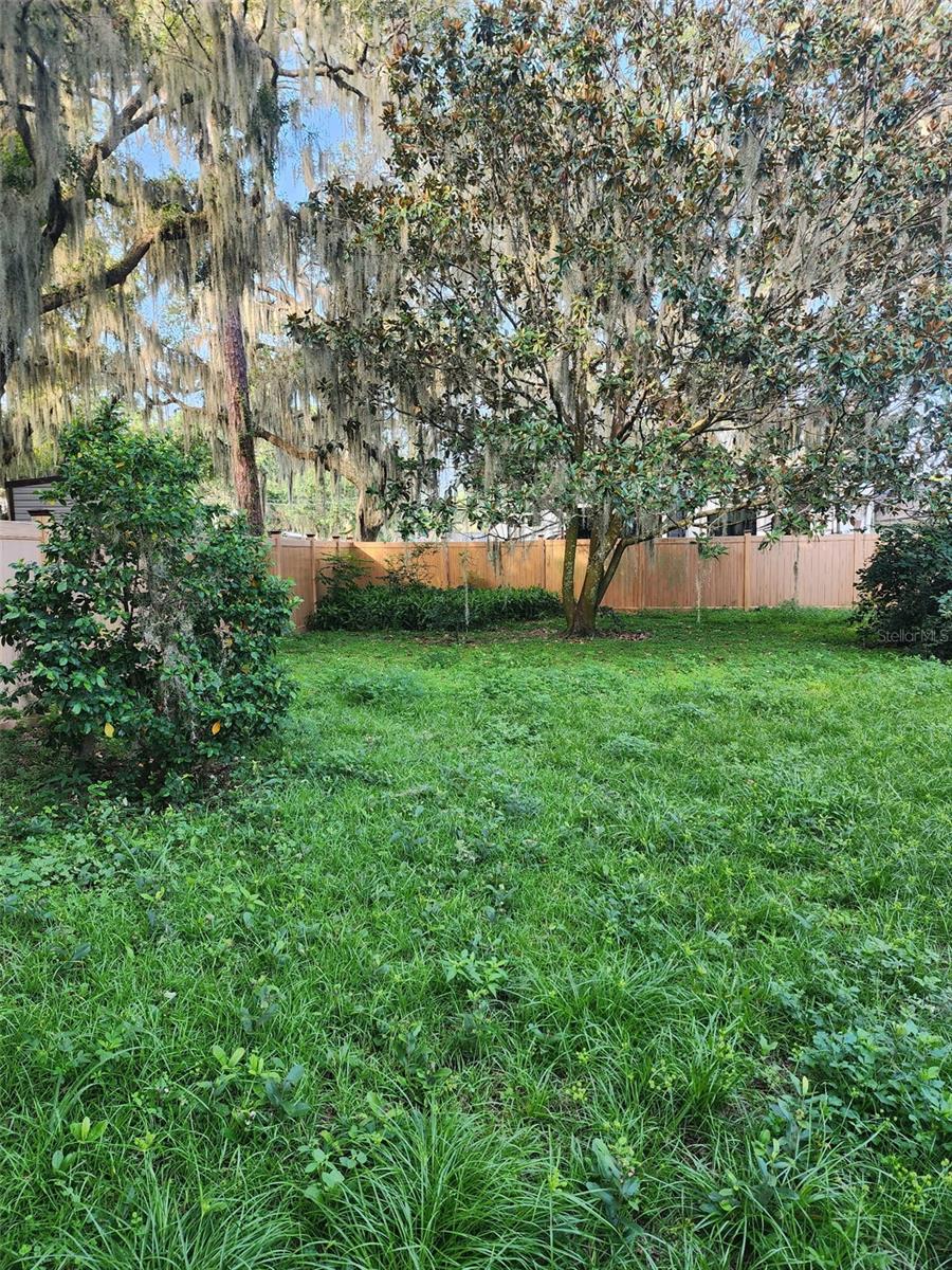 Image 9 of 15 For 1208 Lake Shore Boulevard