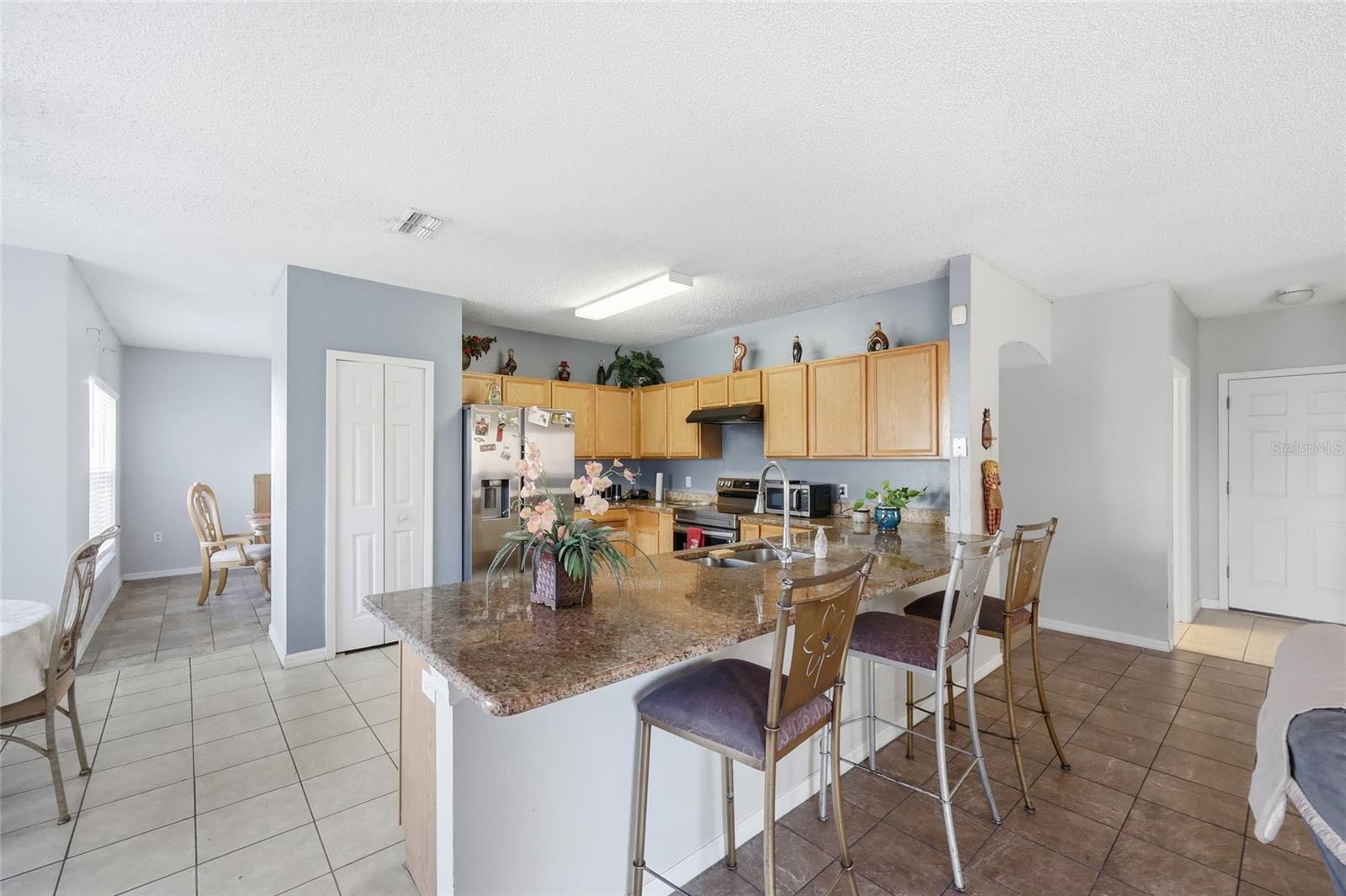 Image 12 of 36 For 547 Brighton Court