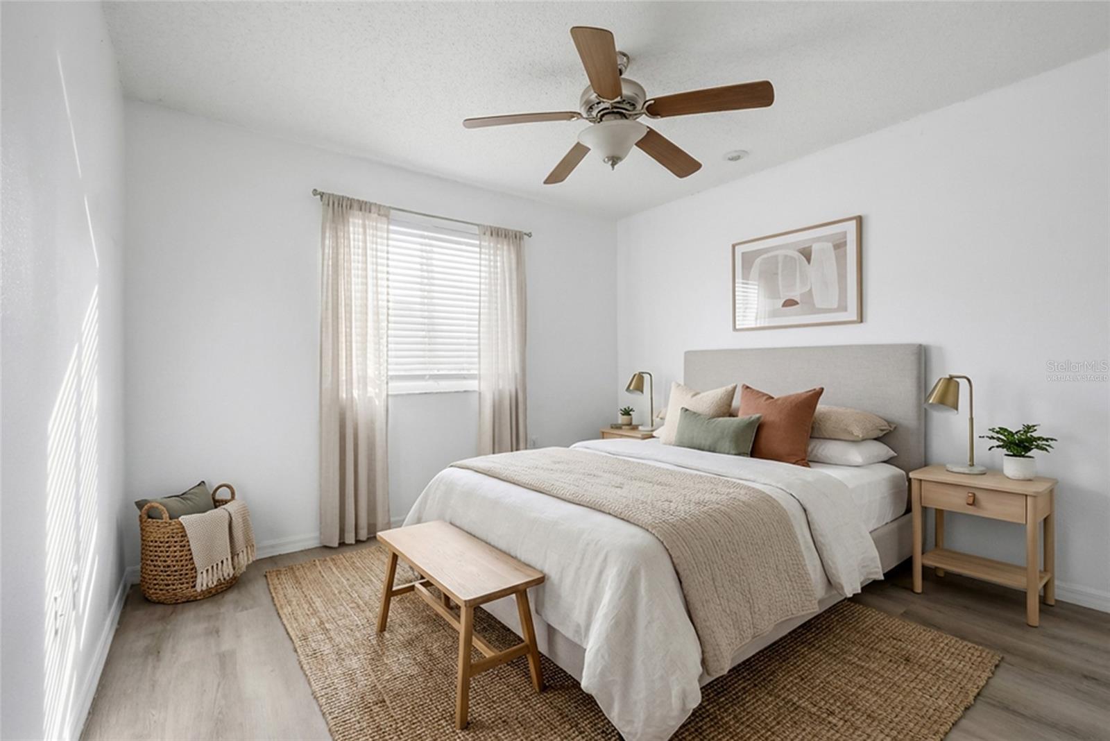 Image 22 of 36 For 547 Brighton Court