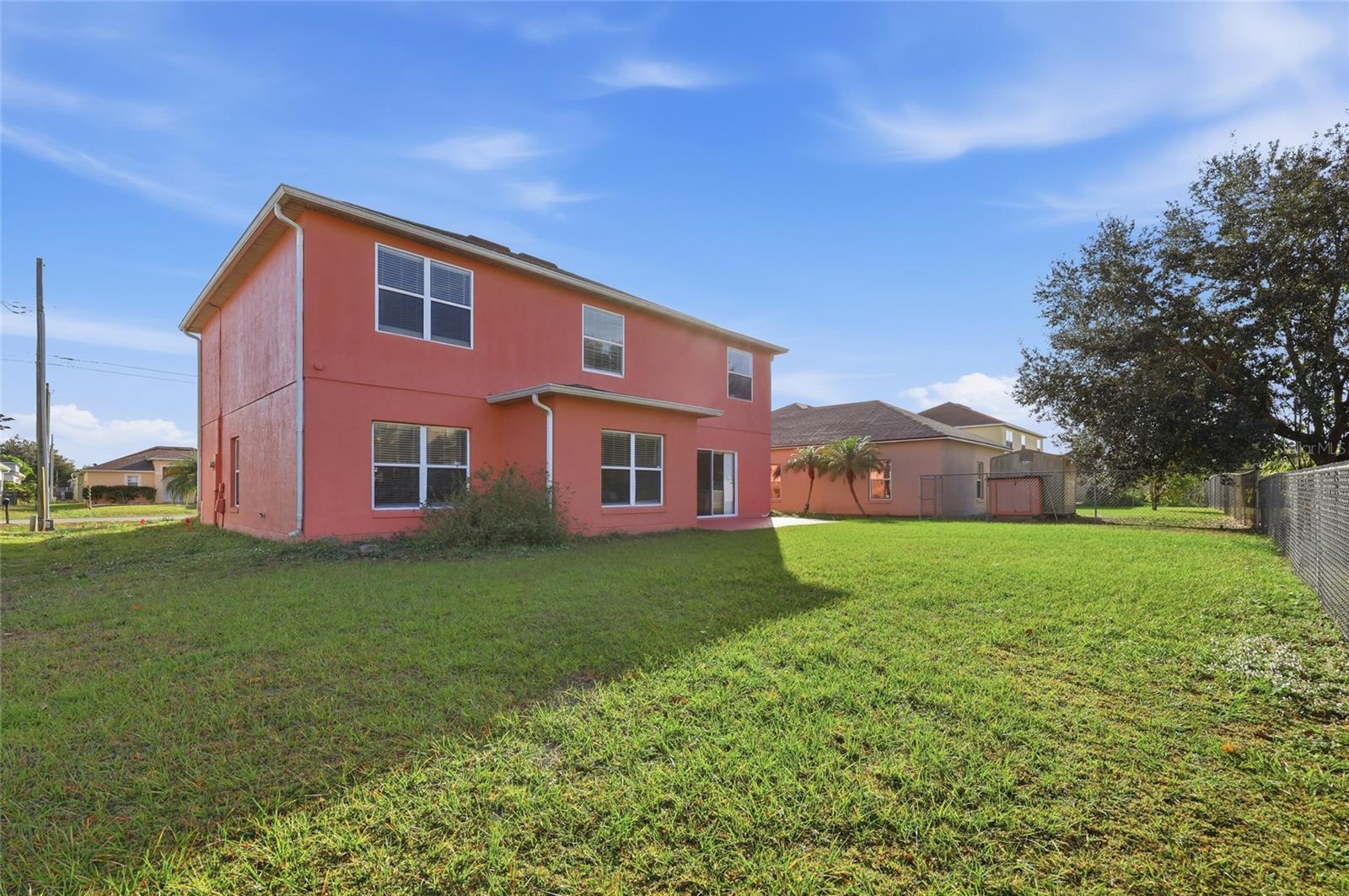 Image 33 of 36 For 547 Brighton Court