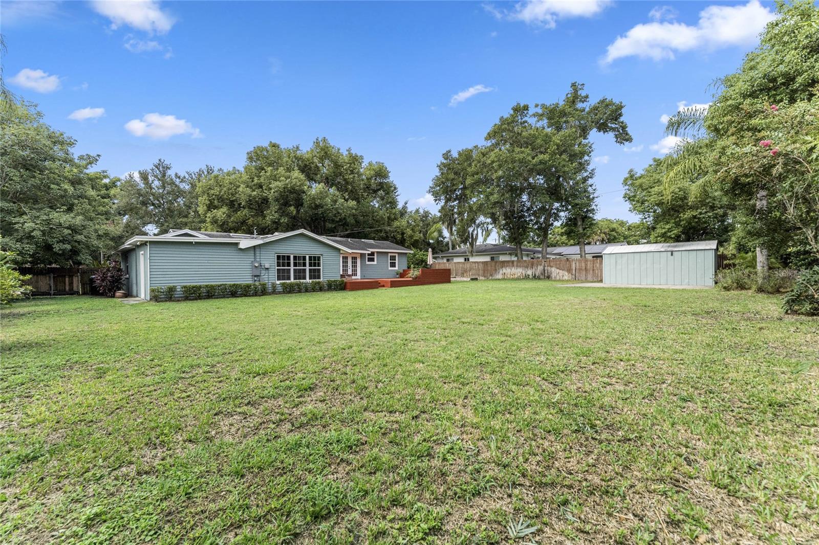 Image 18 of 18 For 2351 Westminster Court