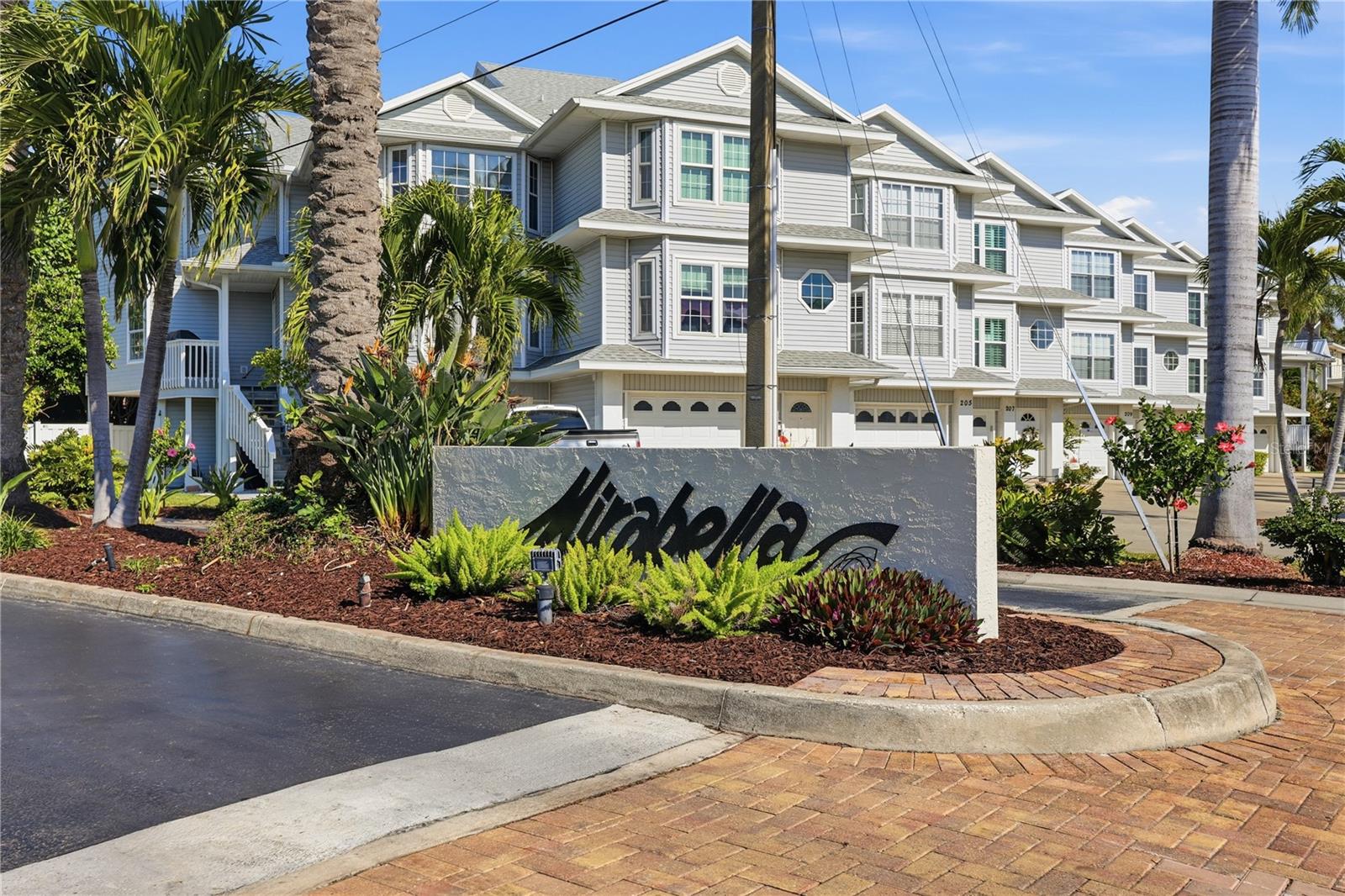 Image 7 of 45 For 4608 Mirabella Court