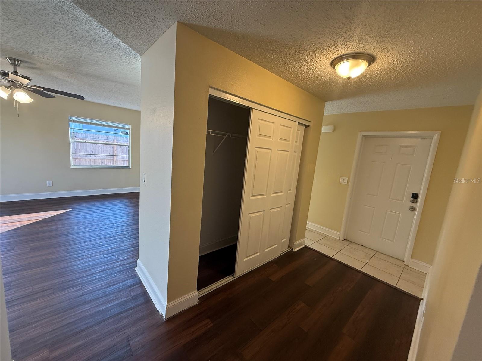 Image 11 of 22 For 2305 26th Avenue W