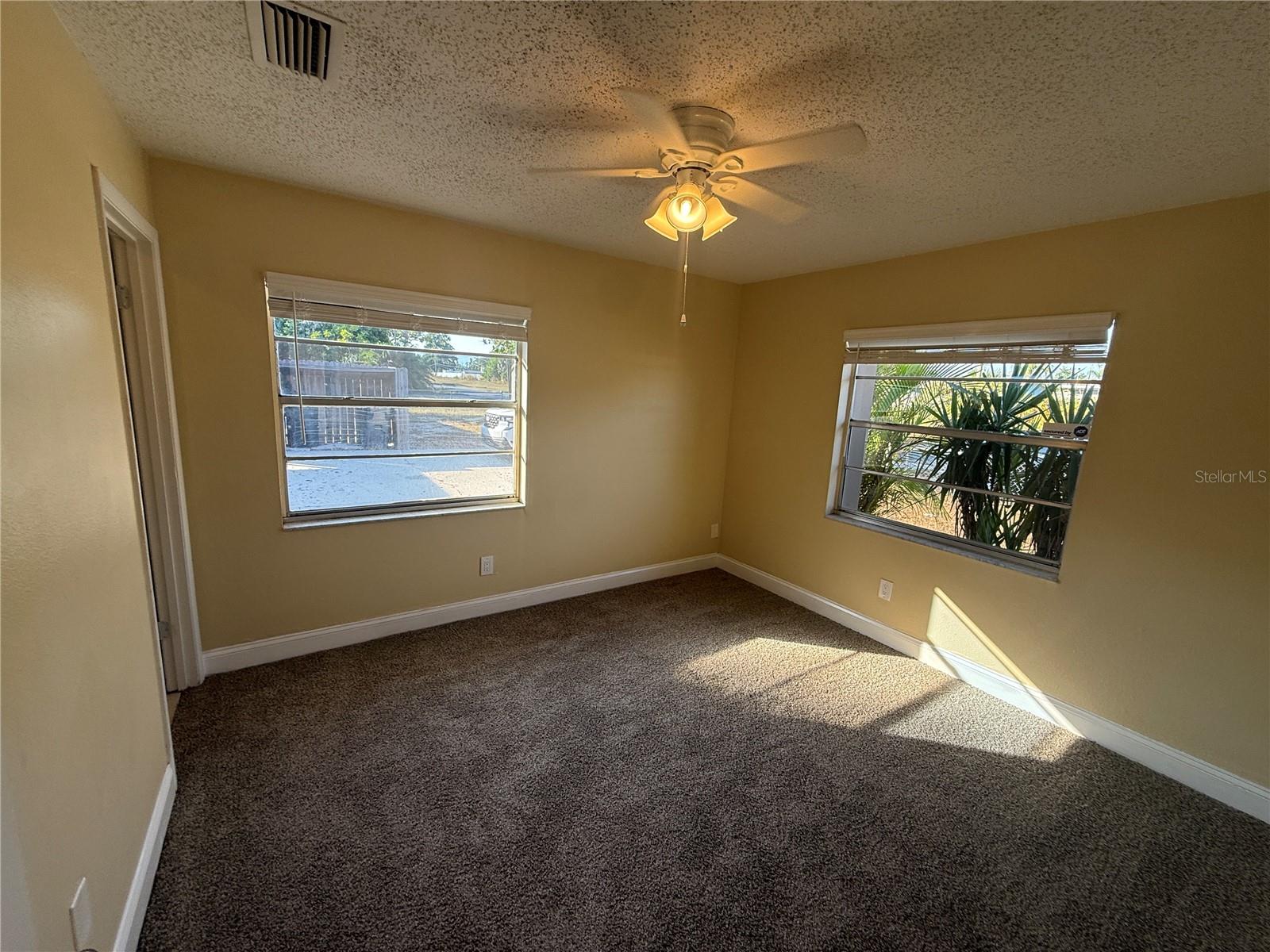 Image 8 of 22 For 2305 26th Avenue W