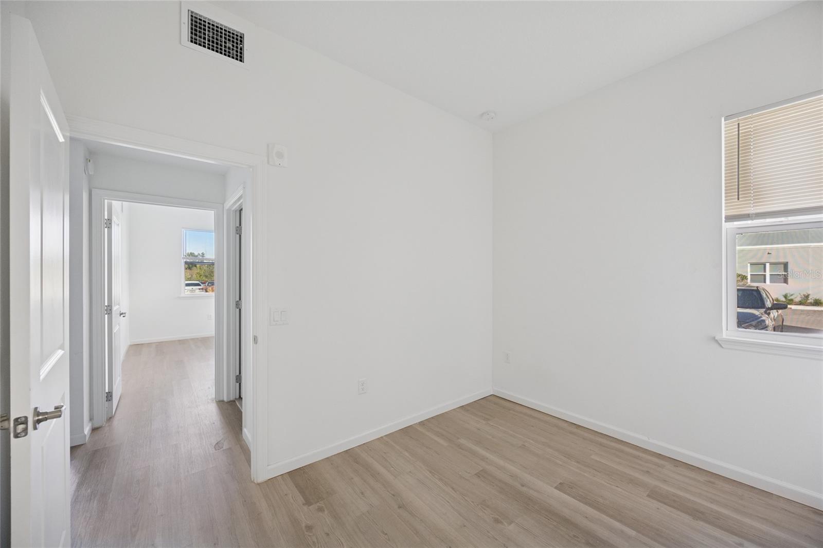 Image 10 of 21 For 1210 Southstation Place 116