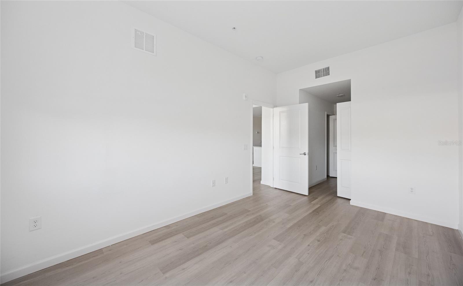 Image 21 of 21 For 1210 Southstation Place 116