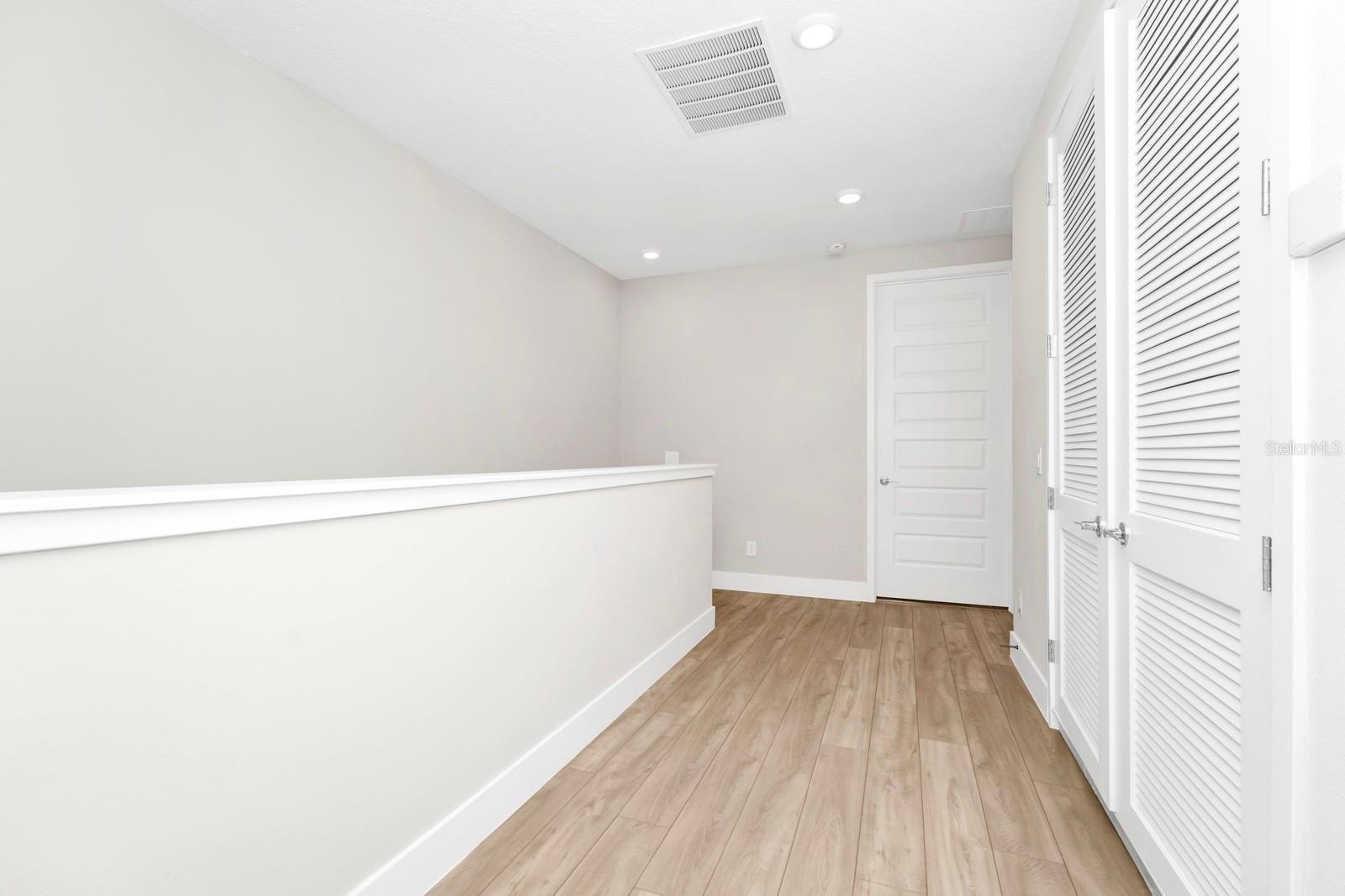 Image 13 of 38 For 743 Driving Range Court