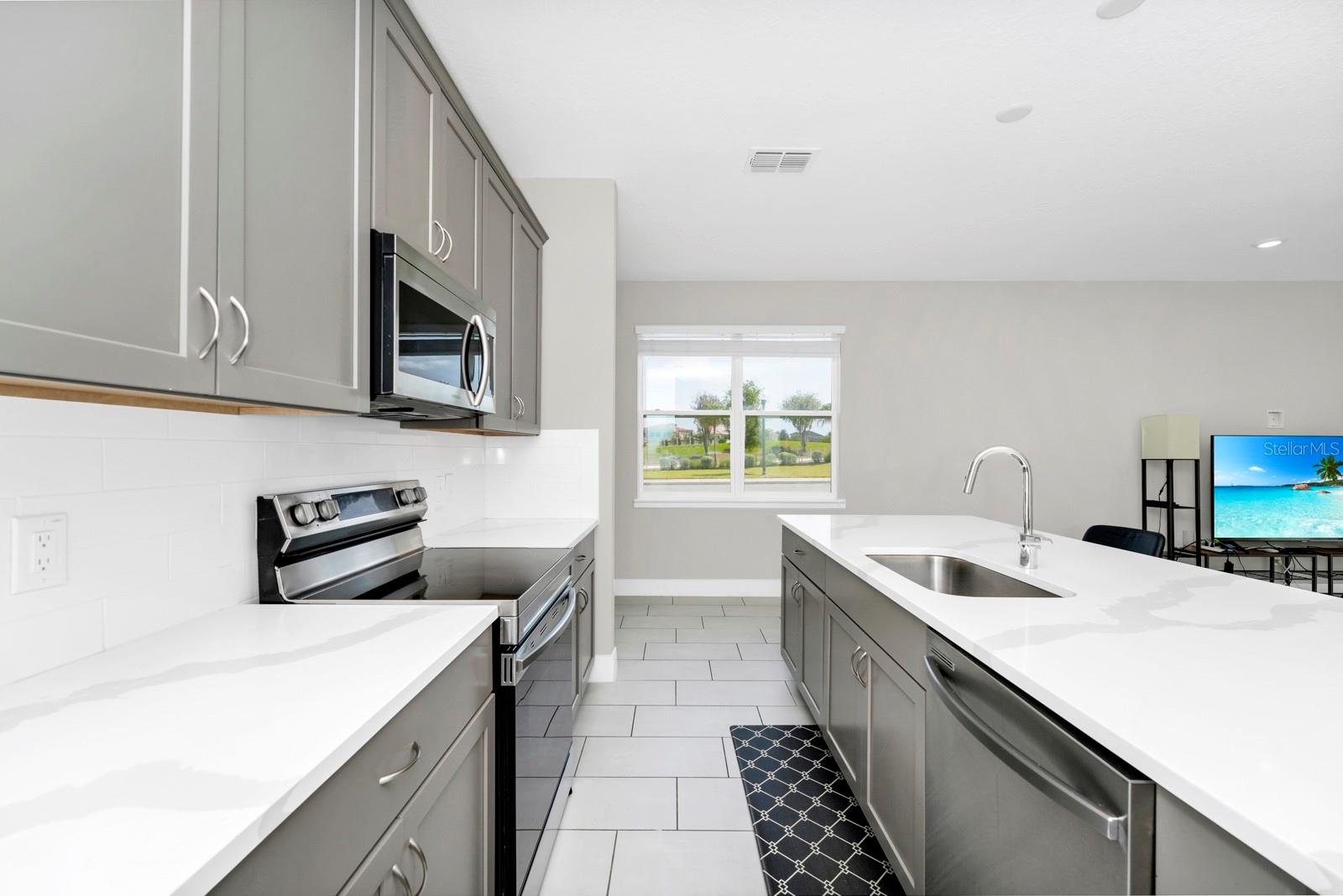 Image 9 of 38 For 743 Driving Range Court