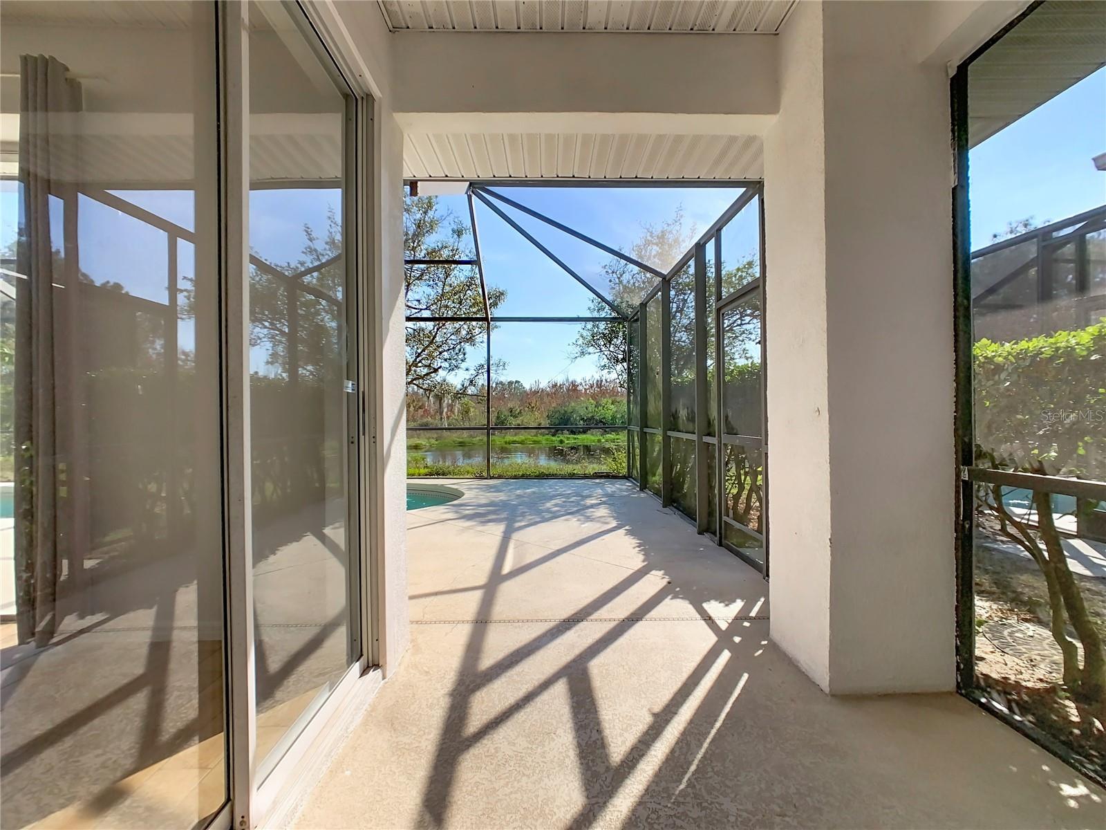 Image 34 of 45 For 2944 Sunset Vista Boulevard