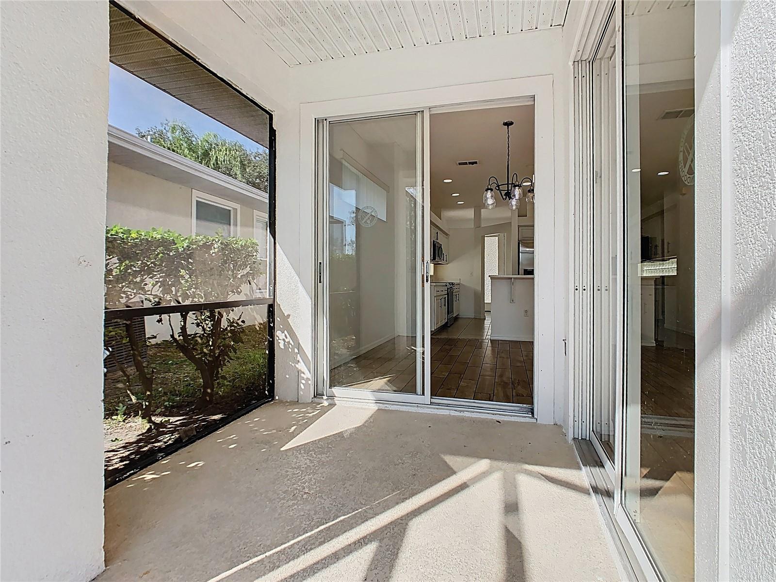 Image 35 of 45 For 2944 Sunset Vista Boulevard