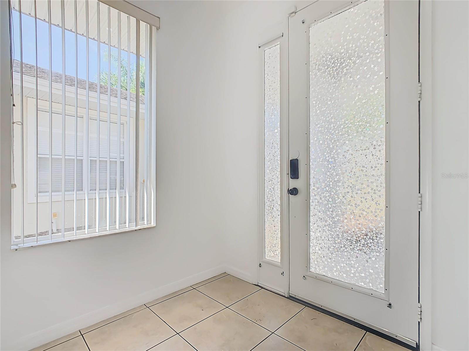 Image 4 of 45 For 2944 Sunset Vista Boulevard