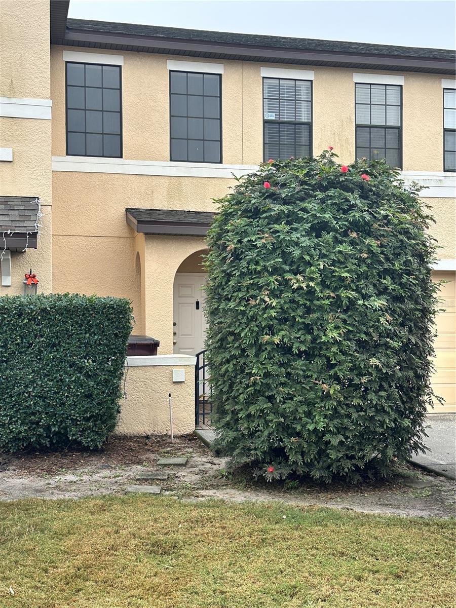 Image 2 of 8 For 2227 Seven Oaks Drive