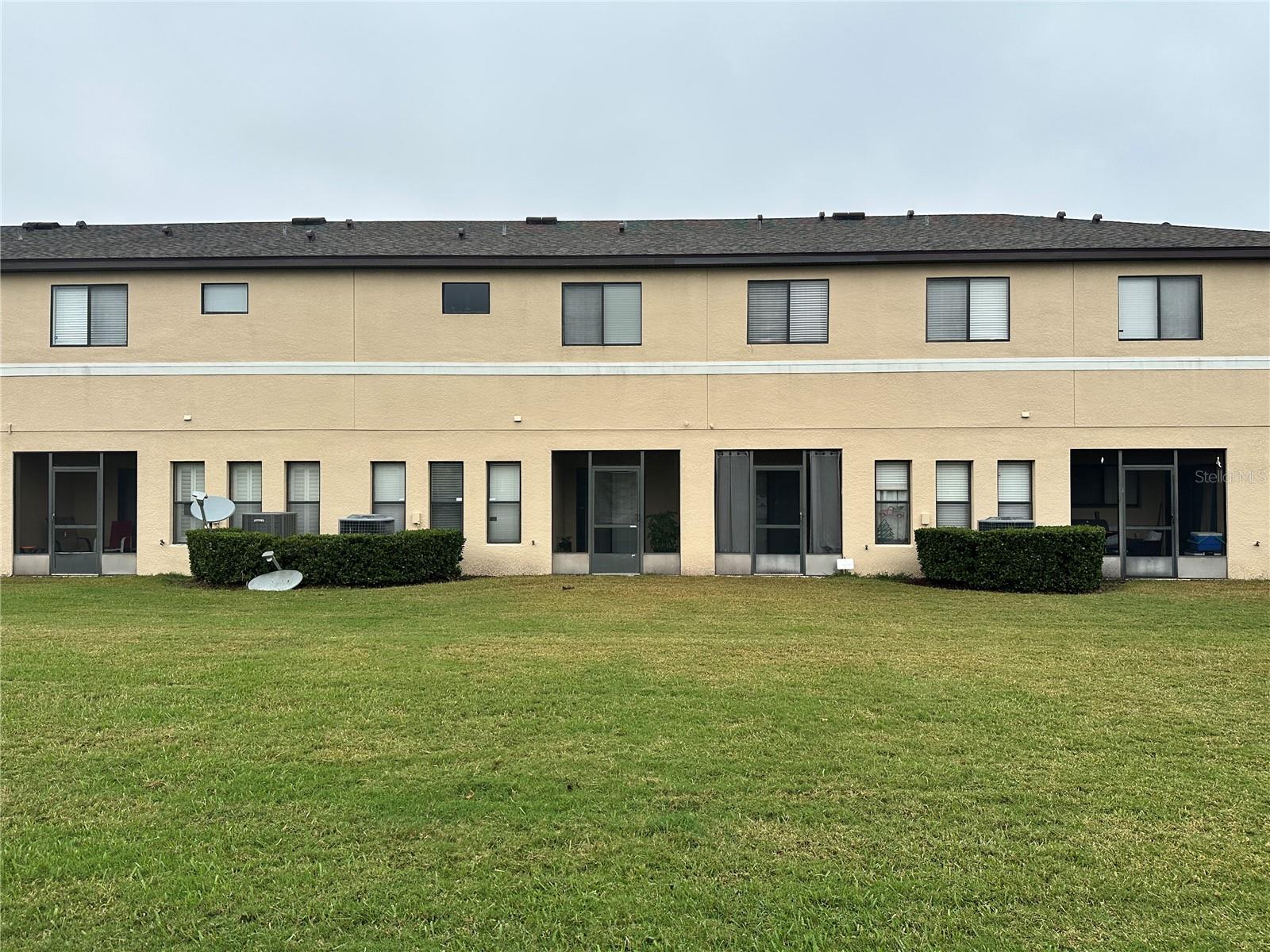 Image 7 of 8 For 2227 Seven Oaks Drive