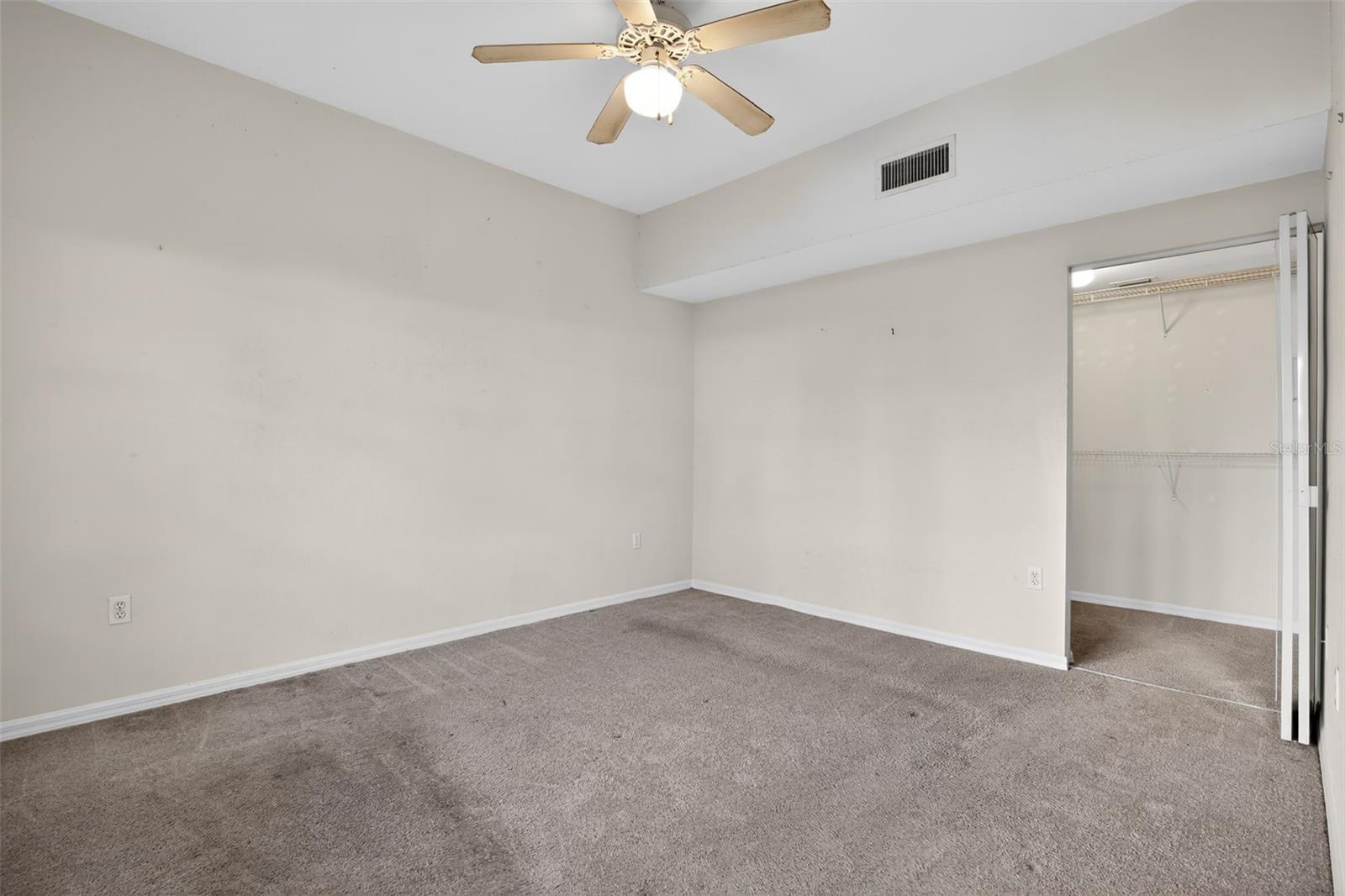 Image 19 of 30 For 9177 52nd Road E-102